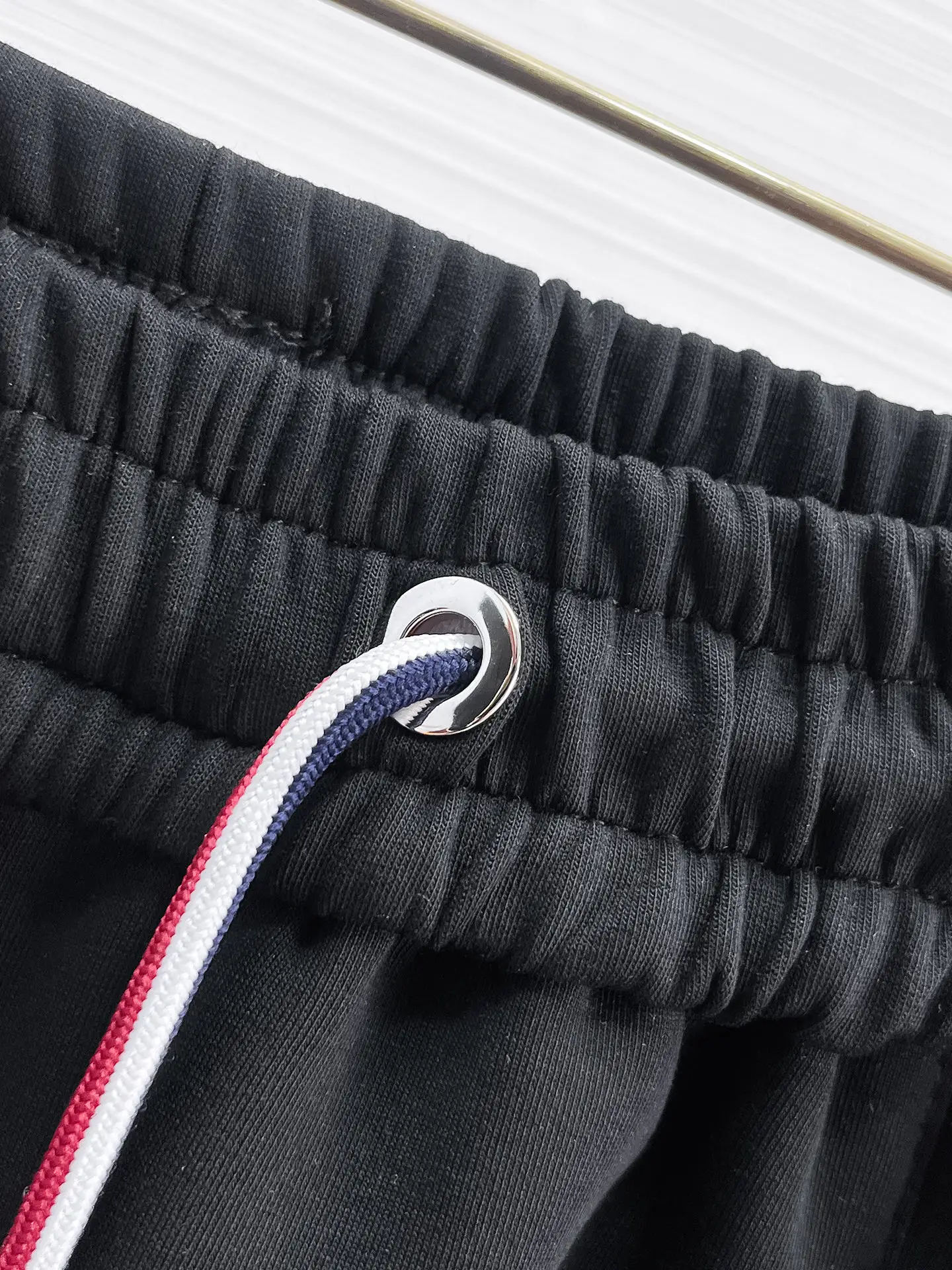 Logo-Appliqué Tapered Sweatpants D28014424 — view 9