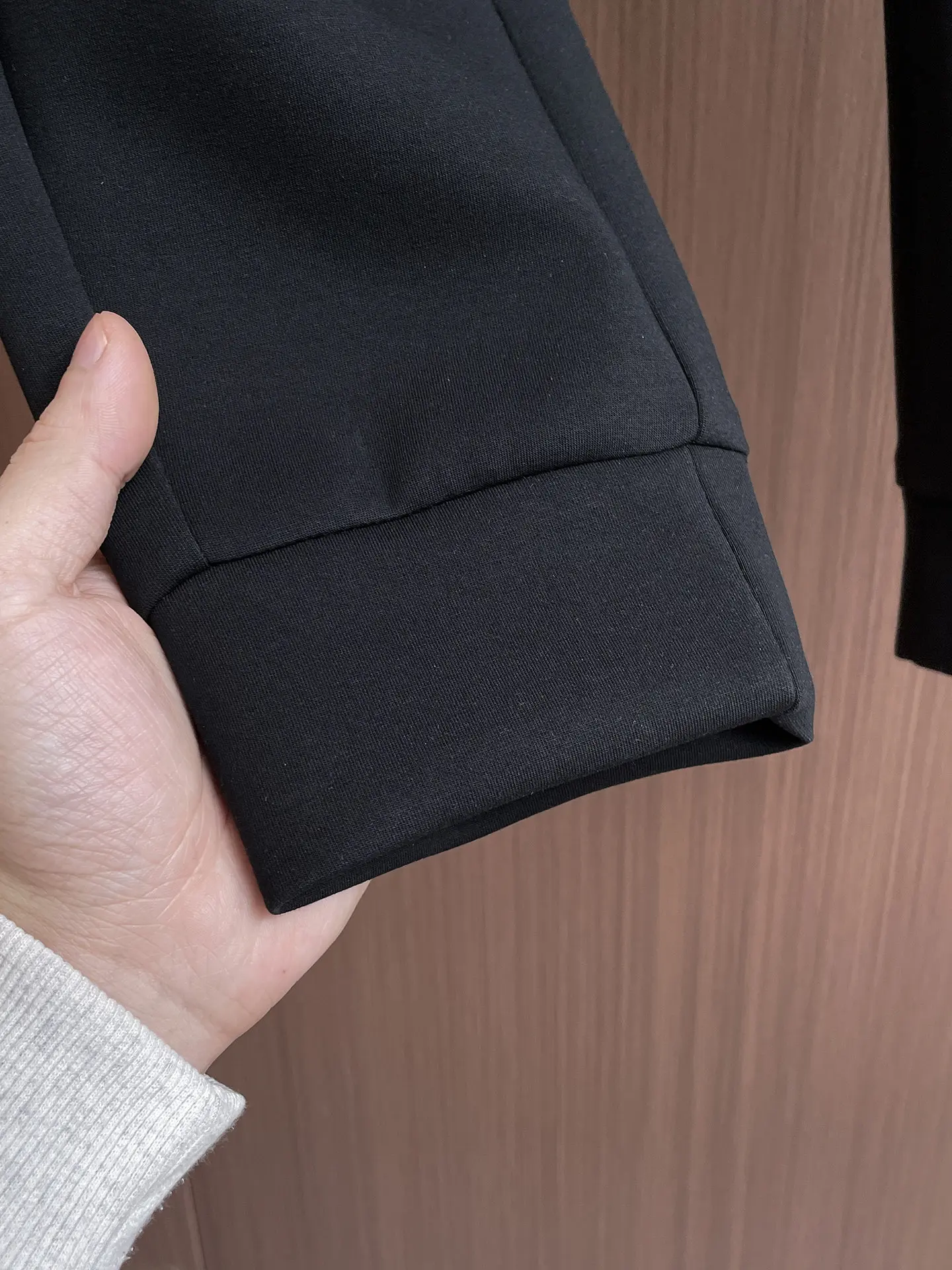 Logo-Patch Tapered Sweatpants D28014409 — view 8