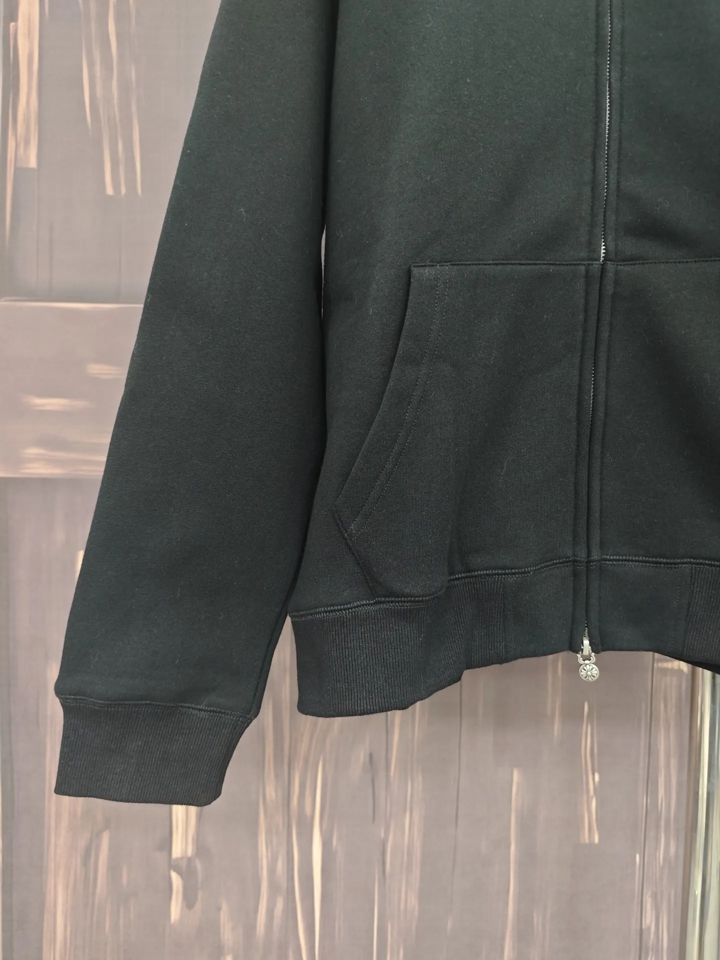 Leather-Trimmed Cross Patch Zip-Up Hoodie D28018999 — view 5
