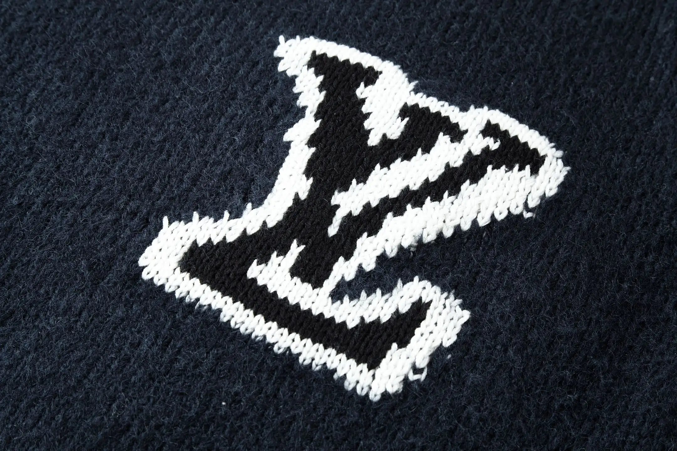 Mirror Logo Intarsia Wool-Blend Sweater D28021065 — view 4