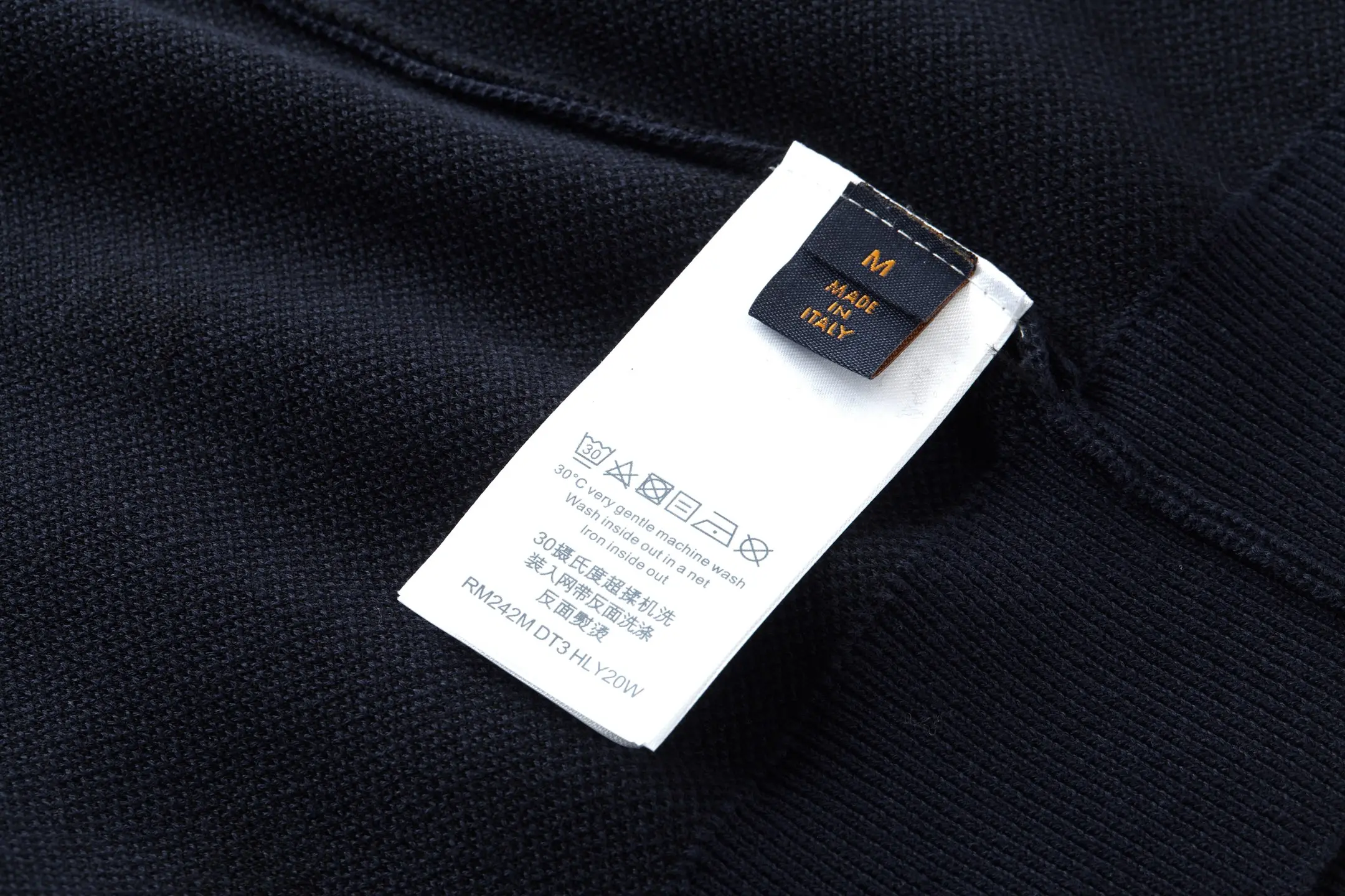 Animal Embroidered Wool-Blend Crew-Neck Sweater D28021194 — view 9