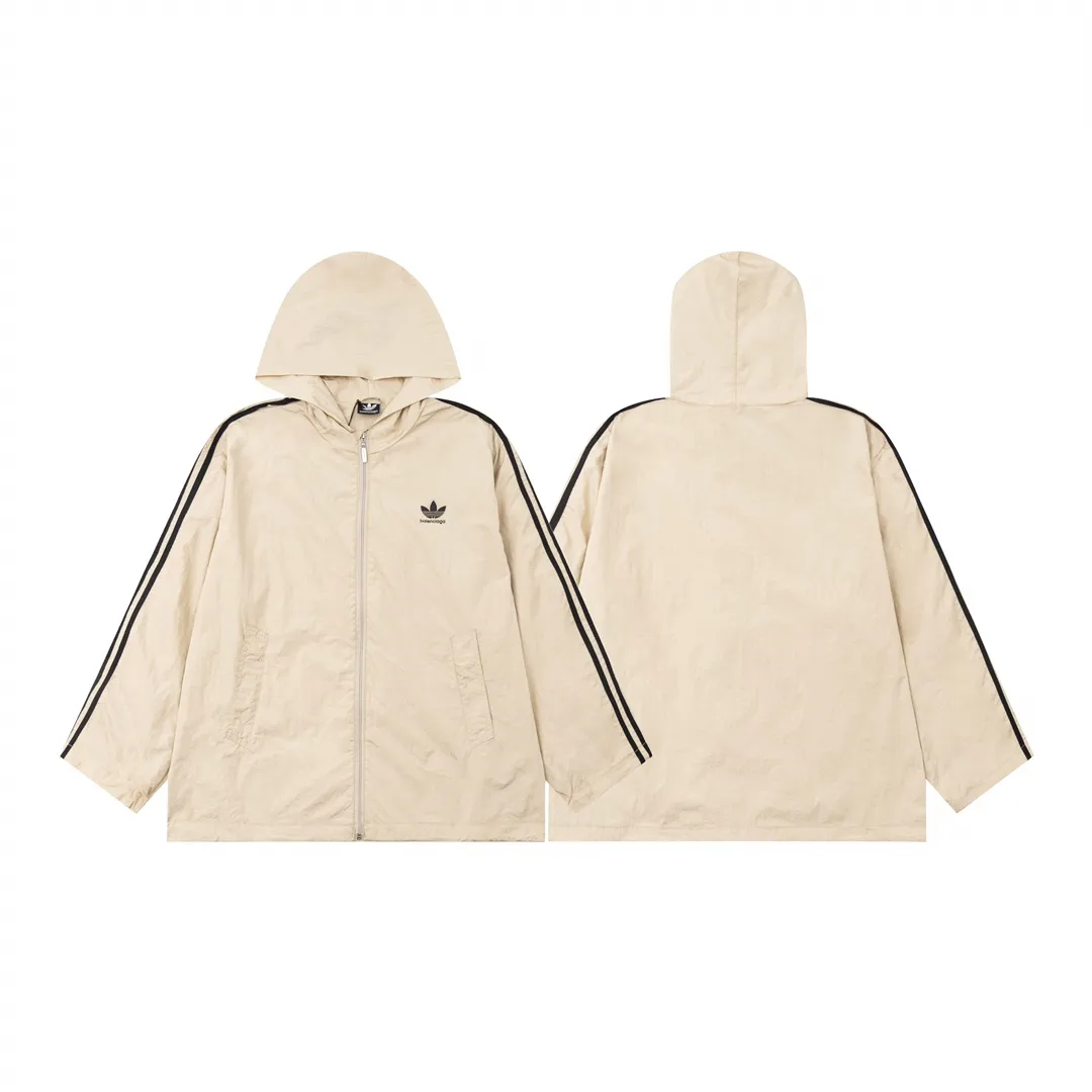 Logo-Embroidered Recycled Nylon Hooded Windbreaker D28013023 — view 3