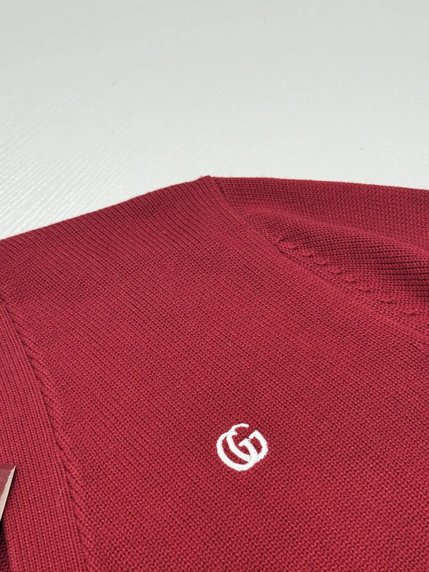 Logo-Embroidered V-Neck Knit Cardigan D28019199 — view 5