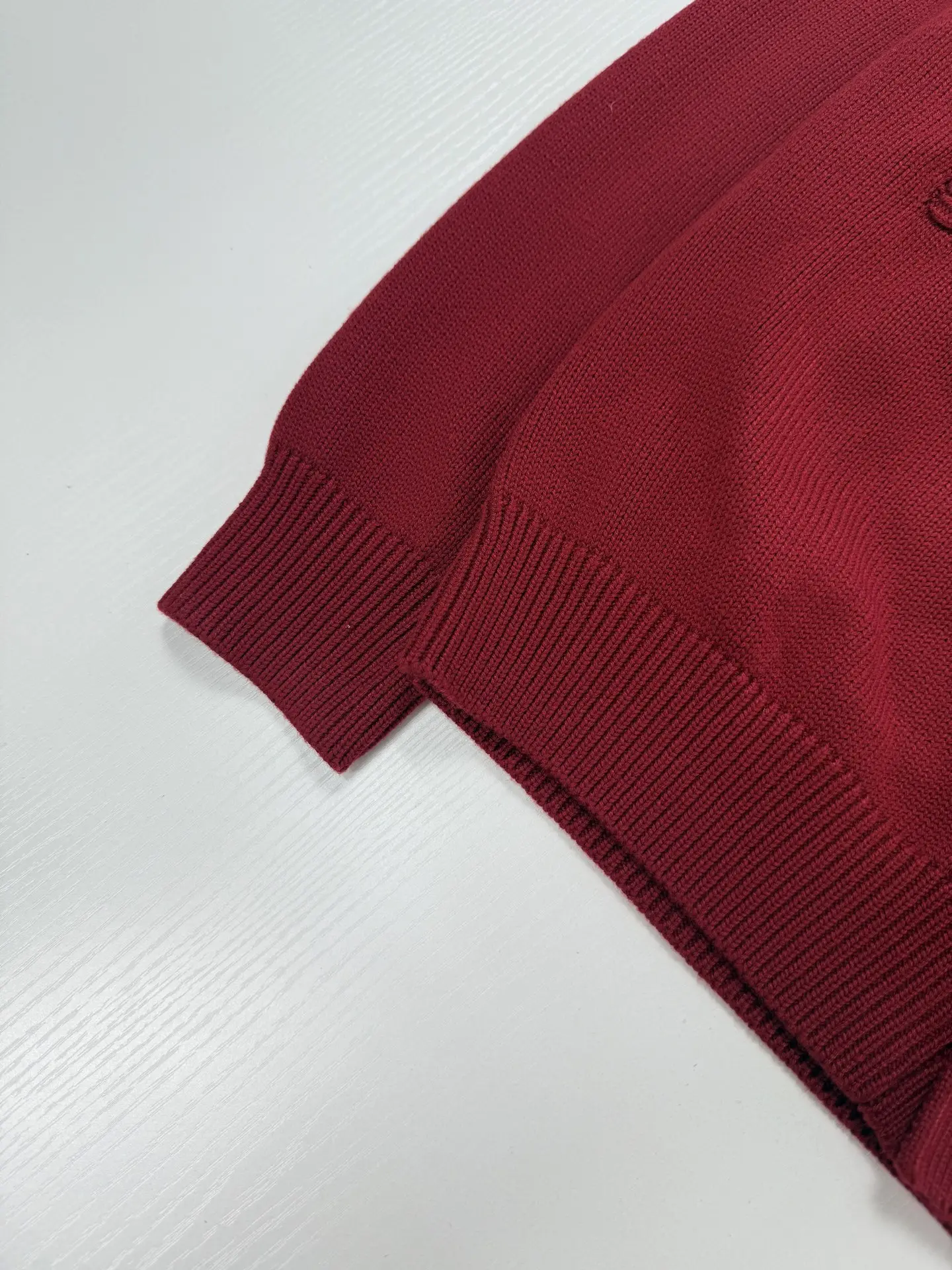 Logo-Embroidered V-Neck Knit Cardigan D28019199 — view 11