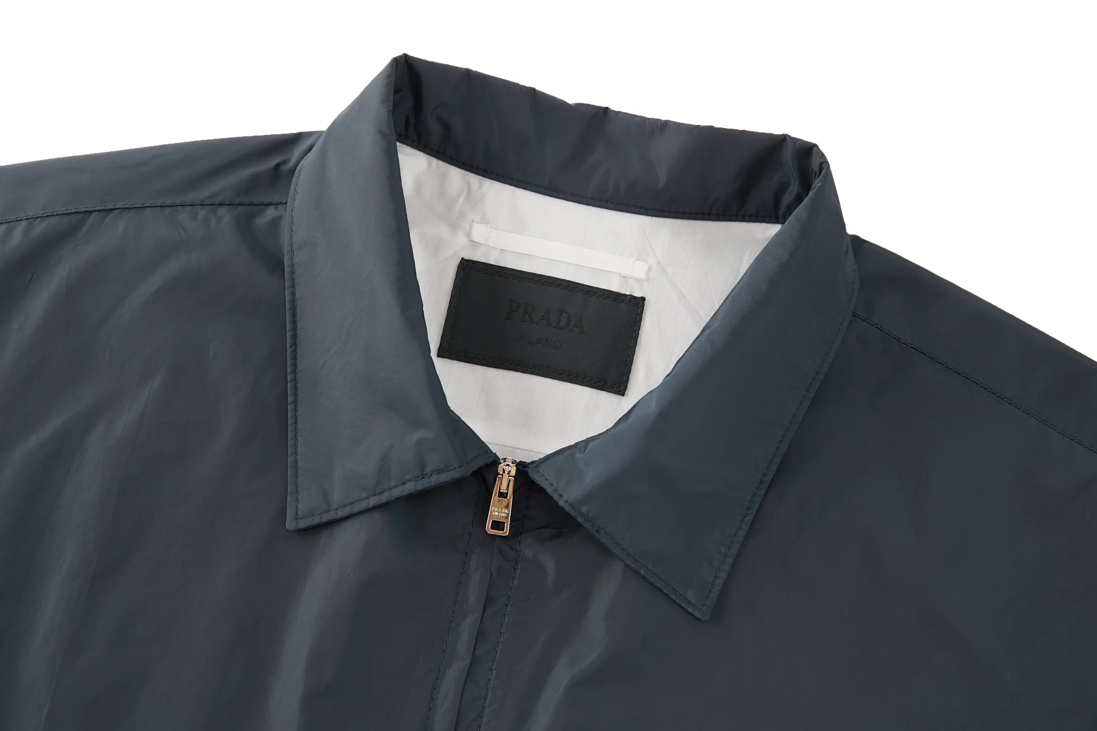 Logo-Badge Re-Nylon Zip-Up Shirt Jacket D28021084 — view 3