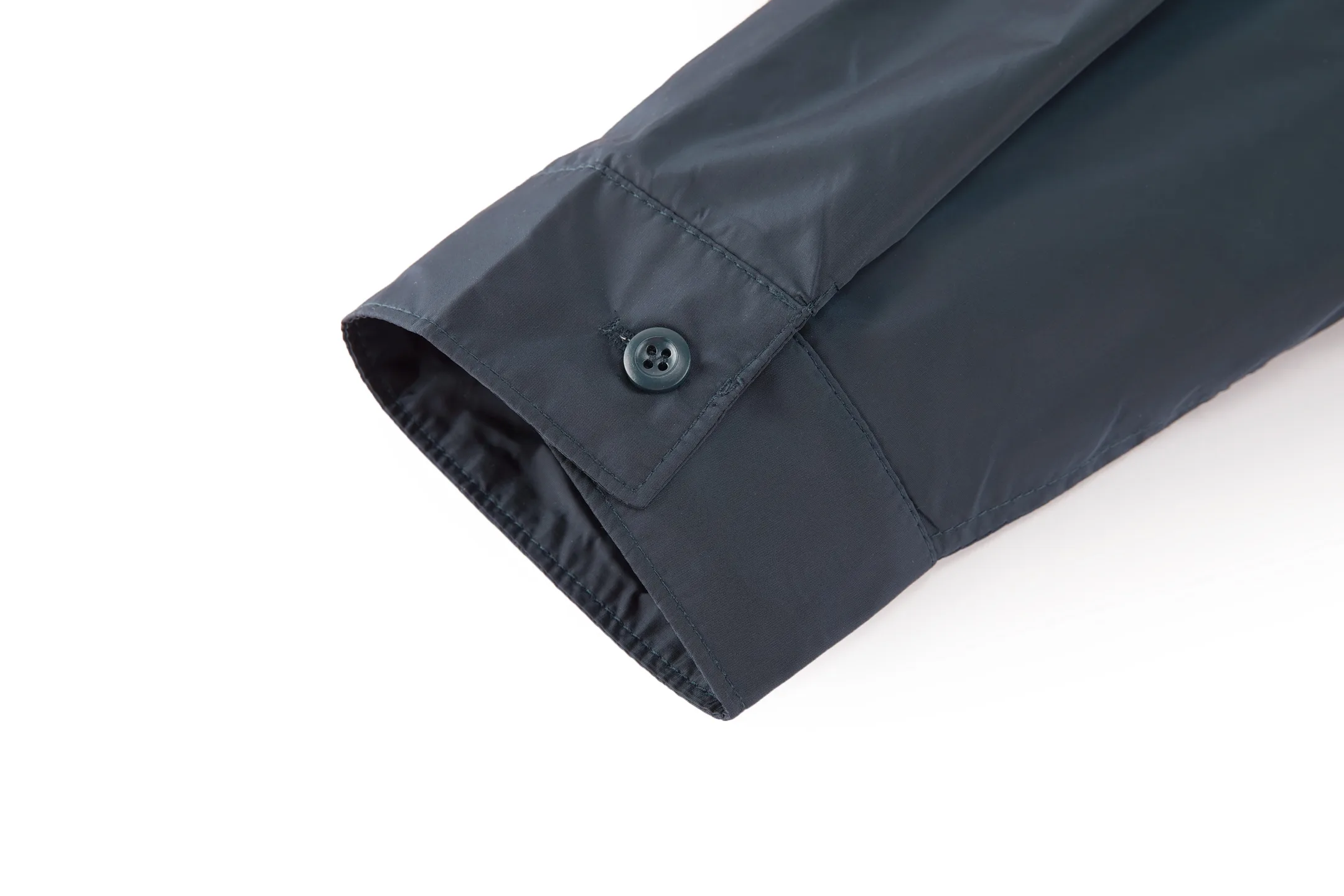 Logo-Badge Re-Nylon Zip-Up Shirt Jacket D28021084 — view 5