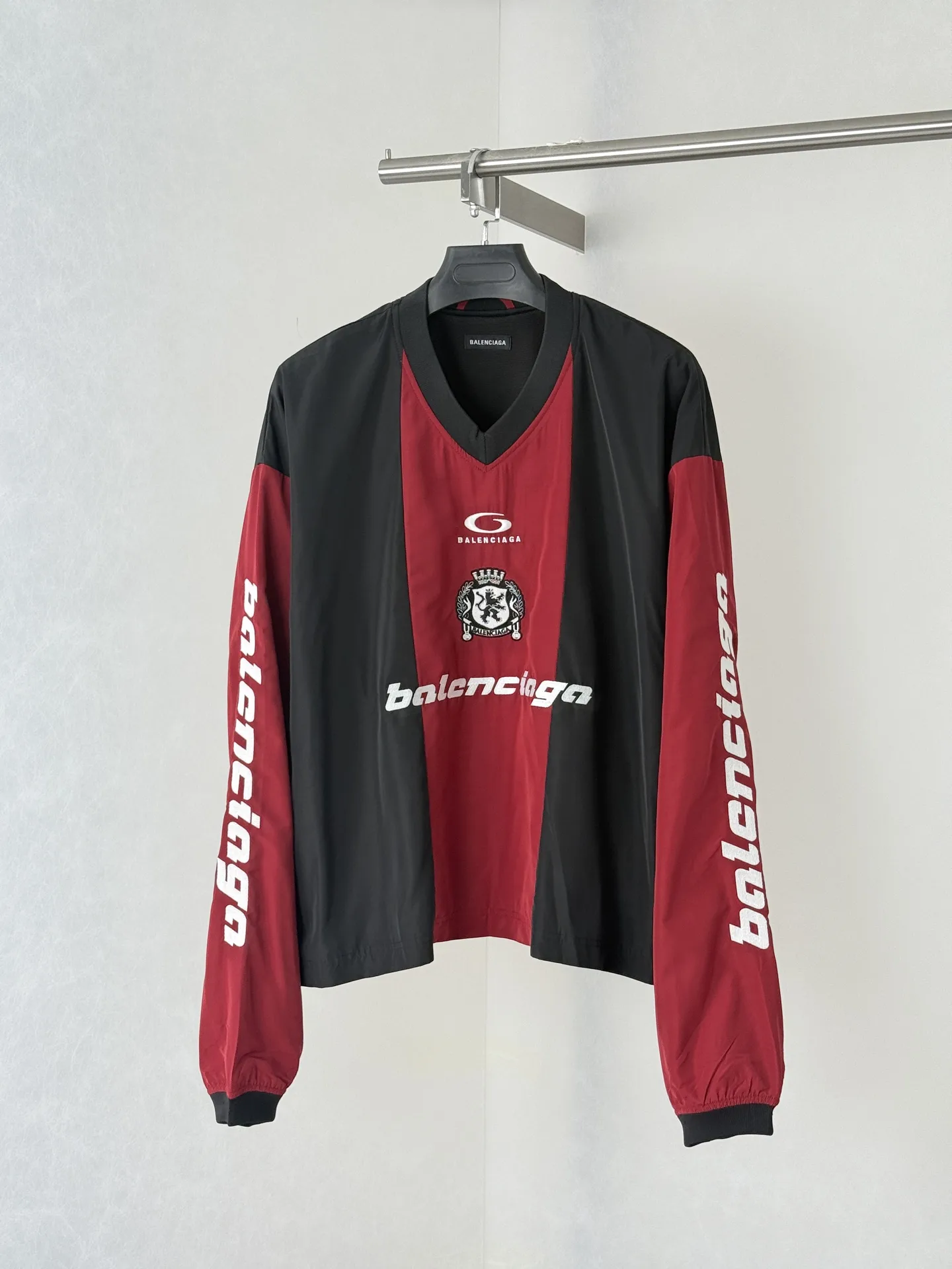 Embroidered Panel-Constructed Football Jersey D28520704