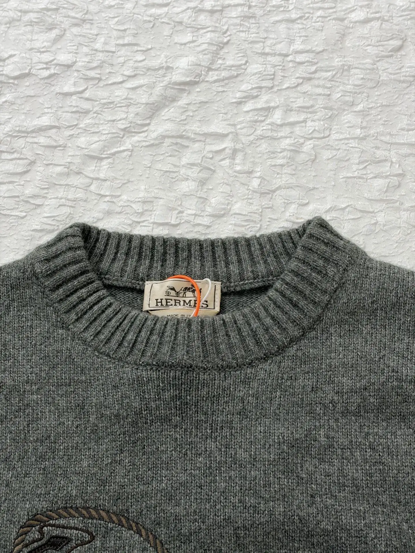 Anchor Embroidered Wool-Blend Crew-Neck Sweater D28519190 — view 9