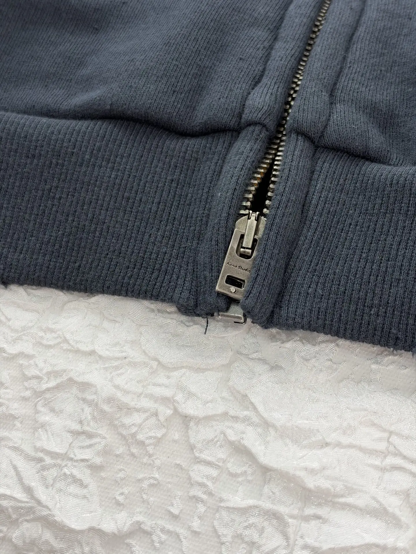 Logo Print Washed Cotton Zip-Up Sweatshirt D28819184 — view 8