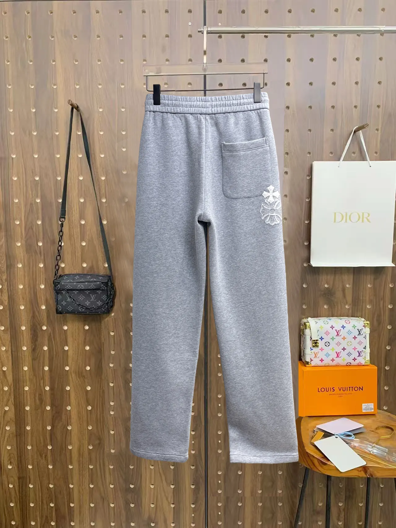 Logo-Appliqué Cotton-Blend Sweatpants D29014654 — view 2