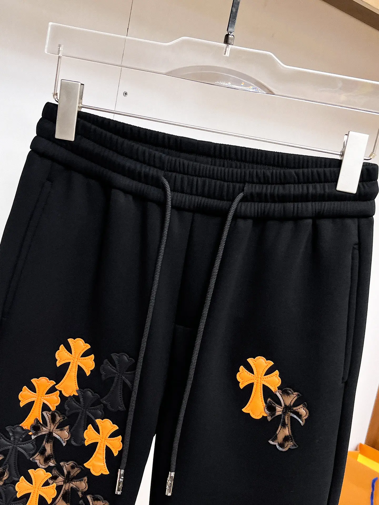 Cross Patch Logo Sweatpants D29014523 — view 3