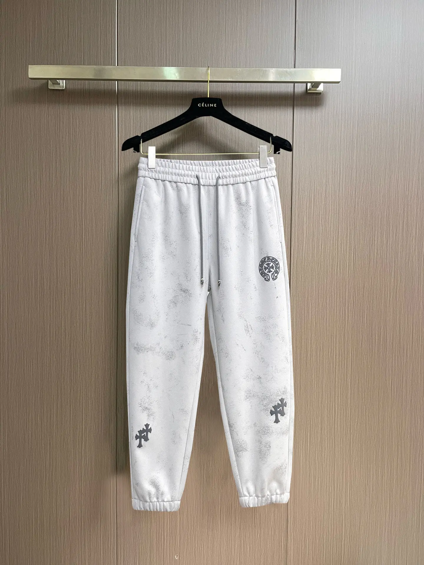 Logo-Appliqué Acid-Wash Sweatpants D29014591