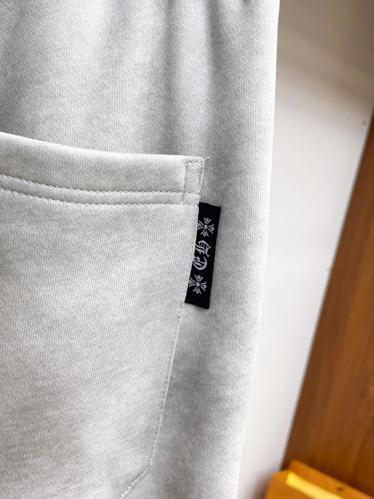Logo-Print Acid-Wash Sweatpants D29014595 — view 11