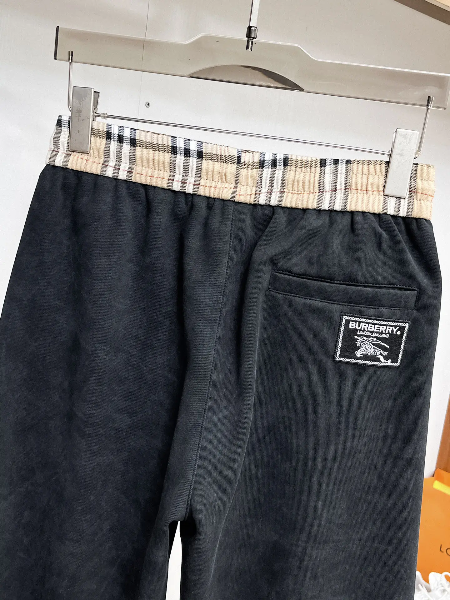 Check-Panelled Drawstring Sweatpants D29014590 — view 7