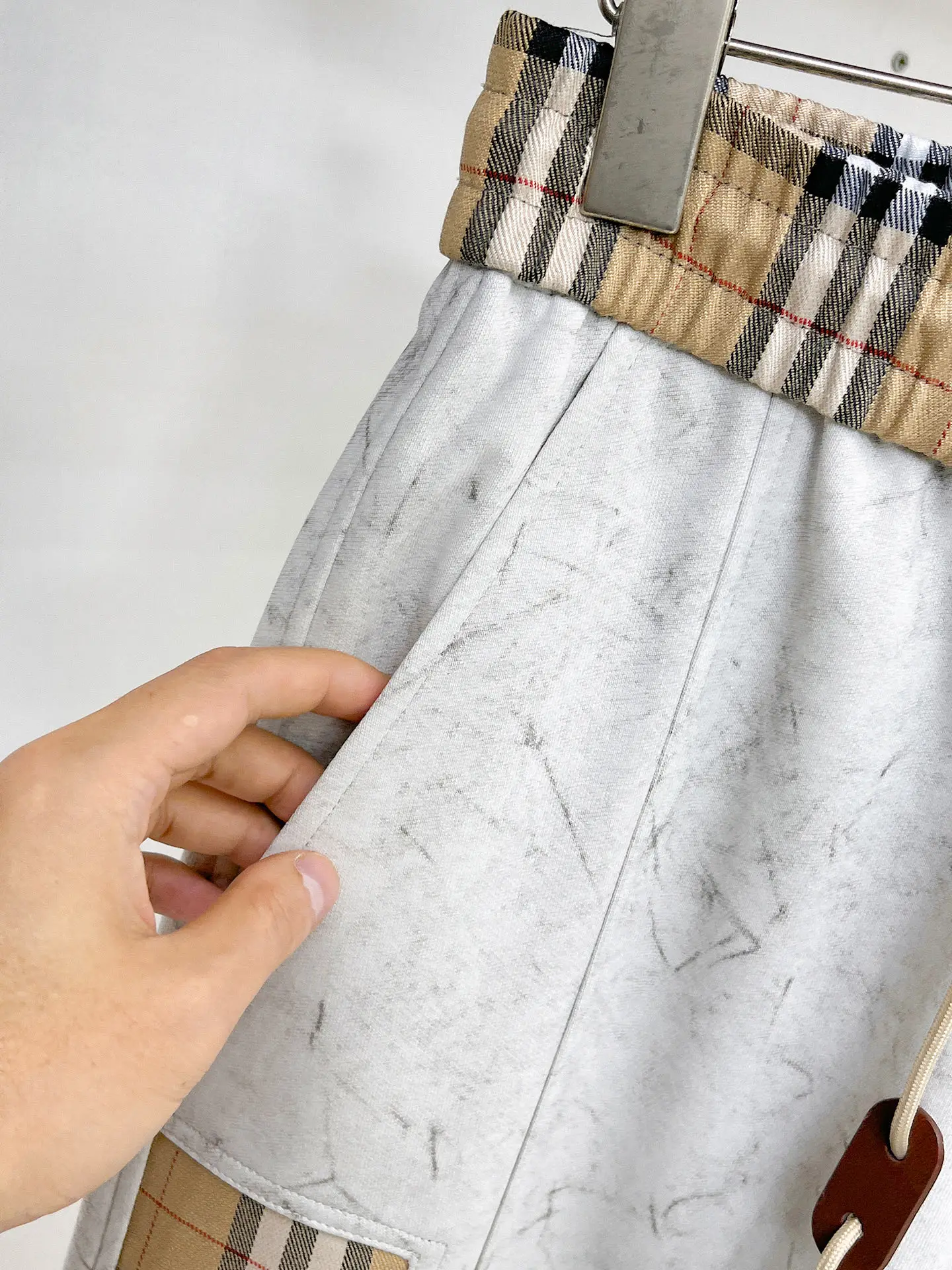 Check-Panel Drawstring Sweatpants D29014589 — view 4