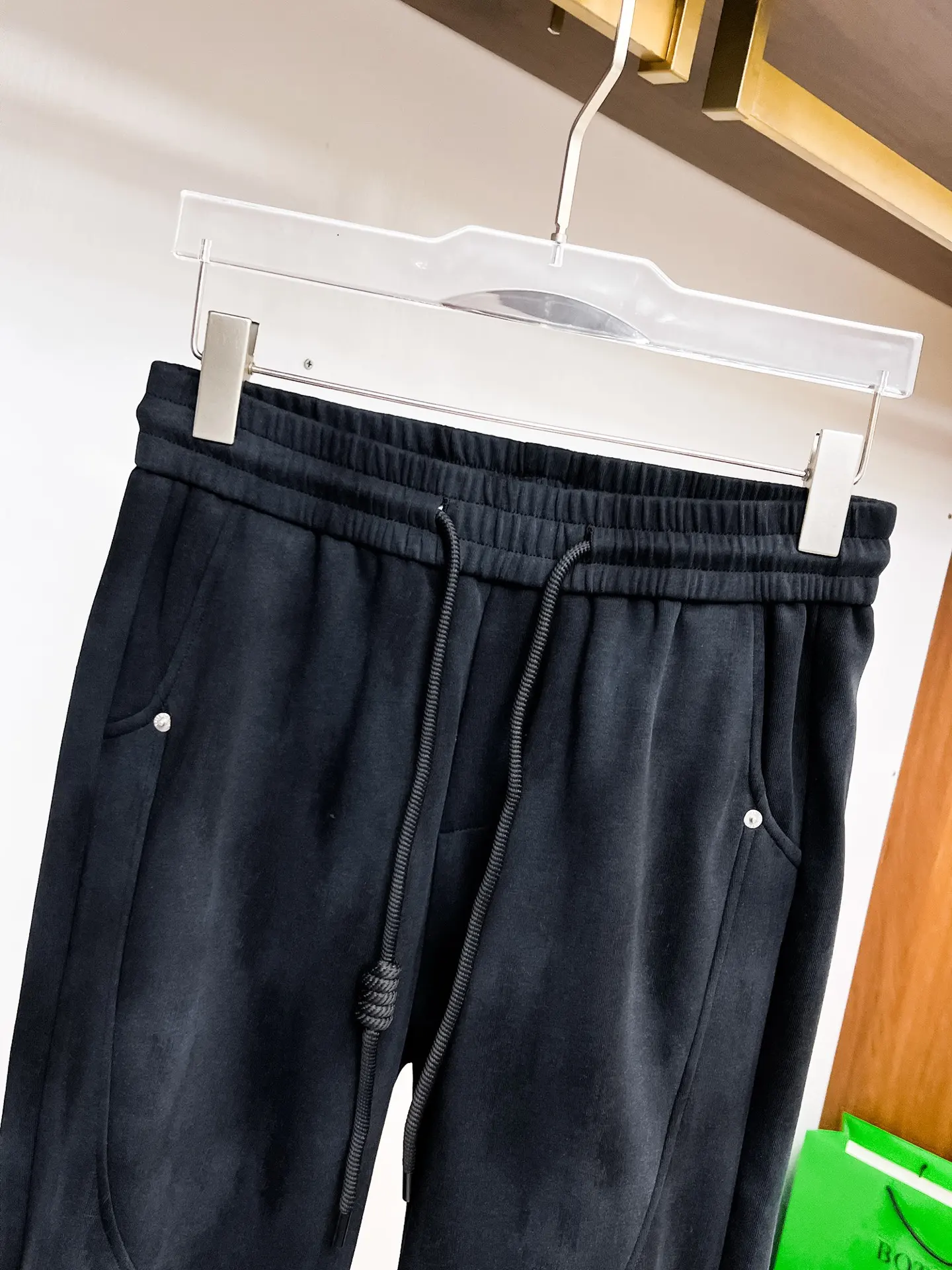 Logo-Embroidered Wide-Leg Sweatpants D29014499 — view 3