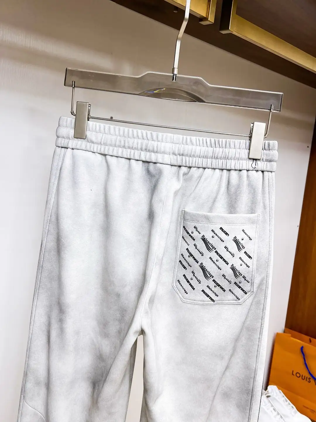 Logo-Print Side-Stripe Sweatpants D29014505 — view 7
