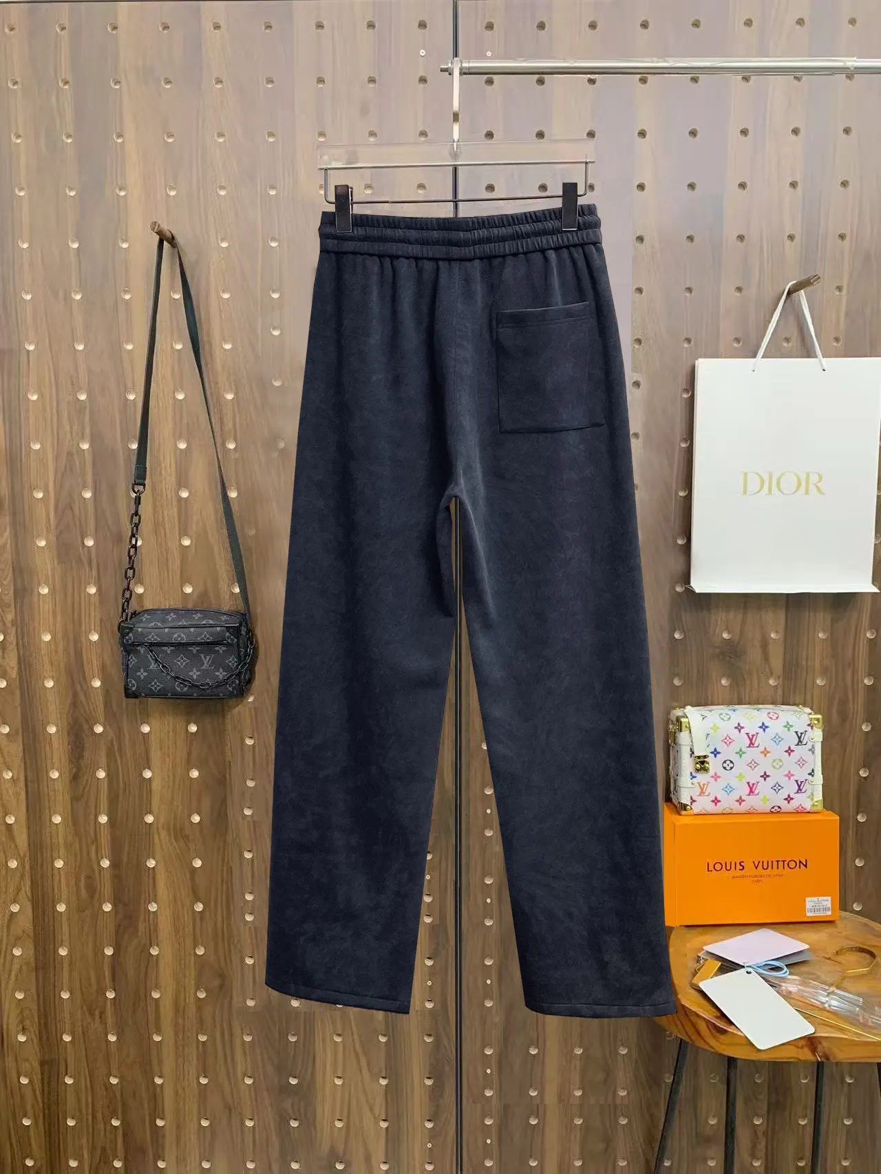 Logo-Print Cotton-Blend Sweatpants D29014489 — view 2