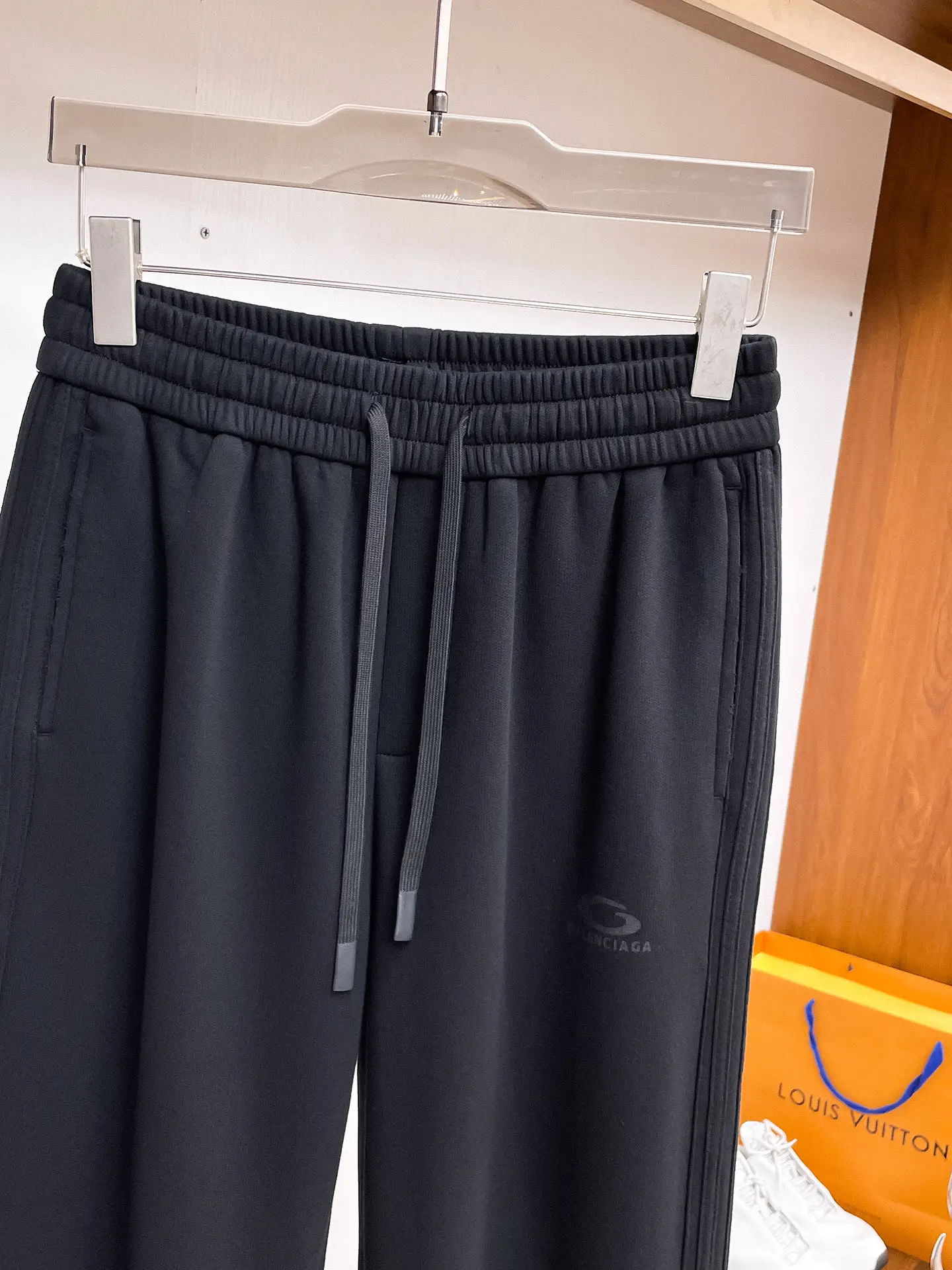 Logo-Embroidered Straight-Leg Sweatpants D29014482 — view 3