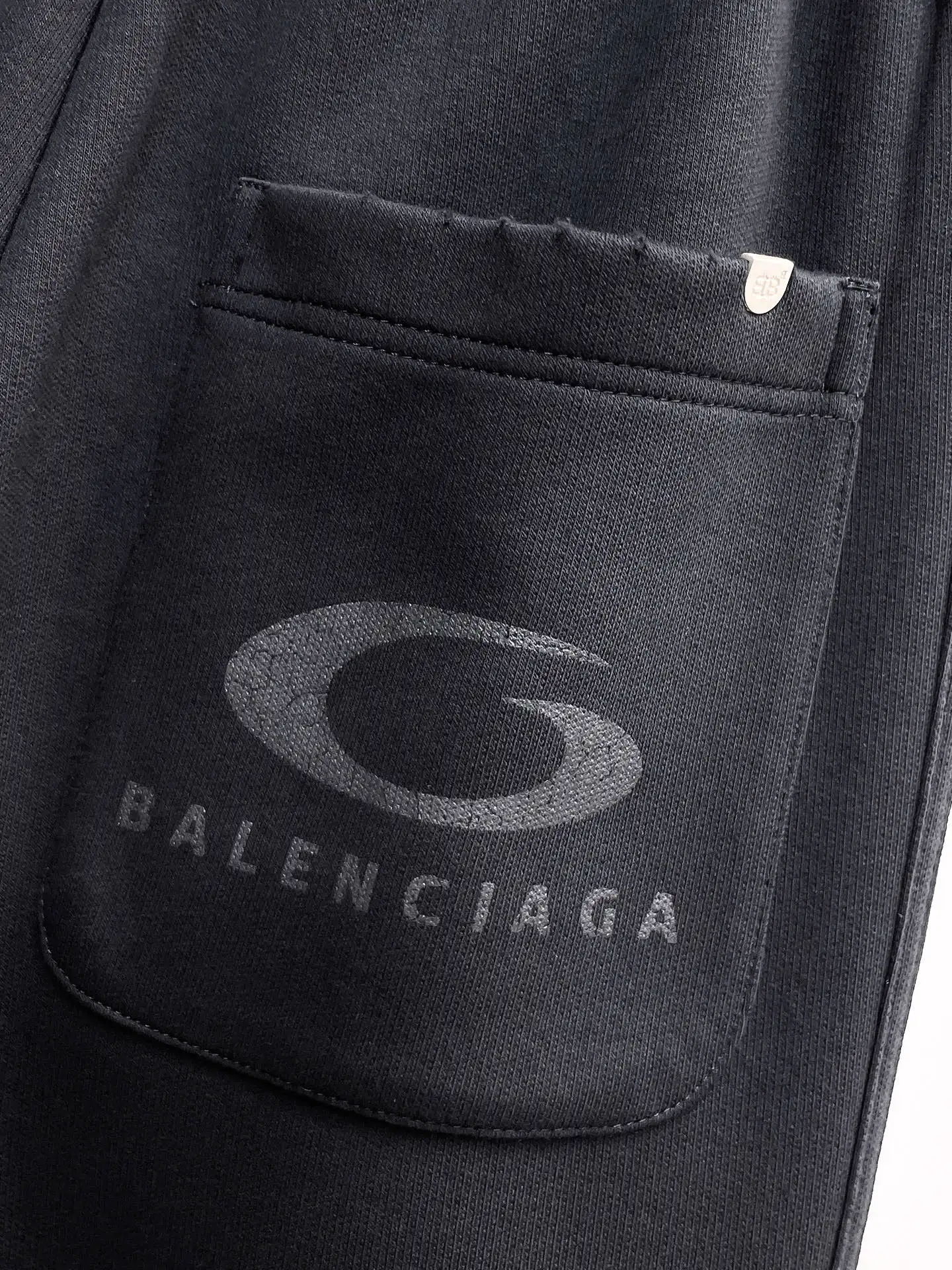 Logo-Embroidered Straight-Leg Sweatpants D29014482 — view 8