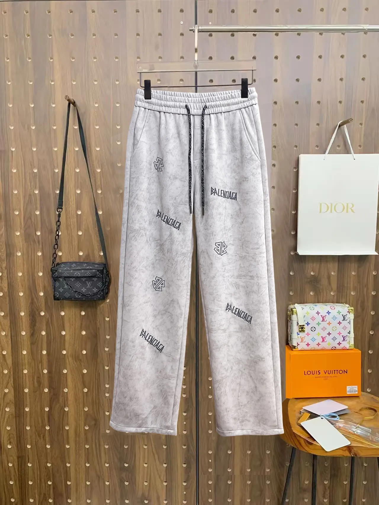 Logo-Print Wide-Leg Sweatpants D29014488
