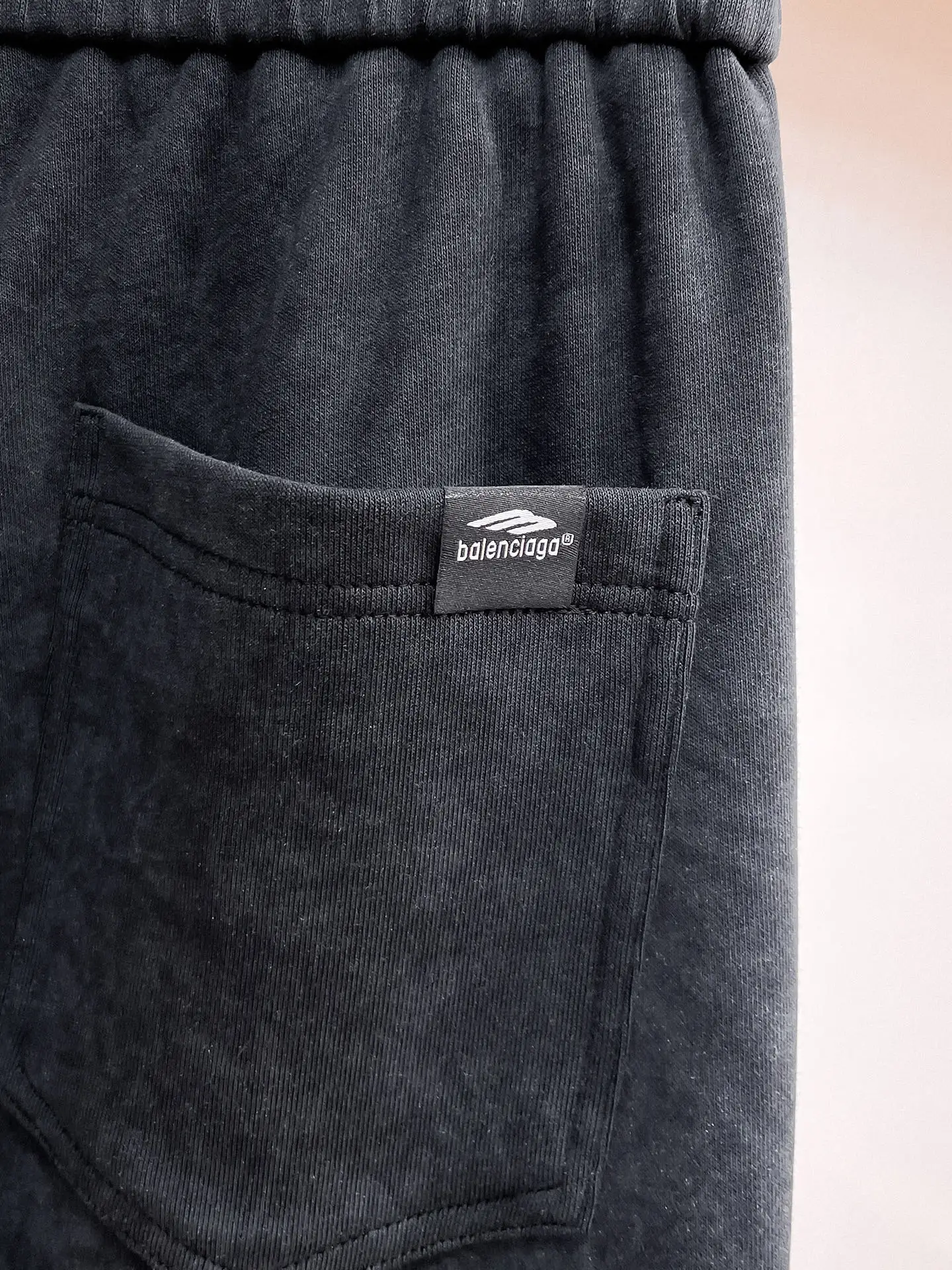 Logo-Print Wide-Leg Sweatpants D29014478 — view 10