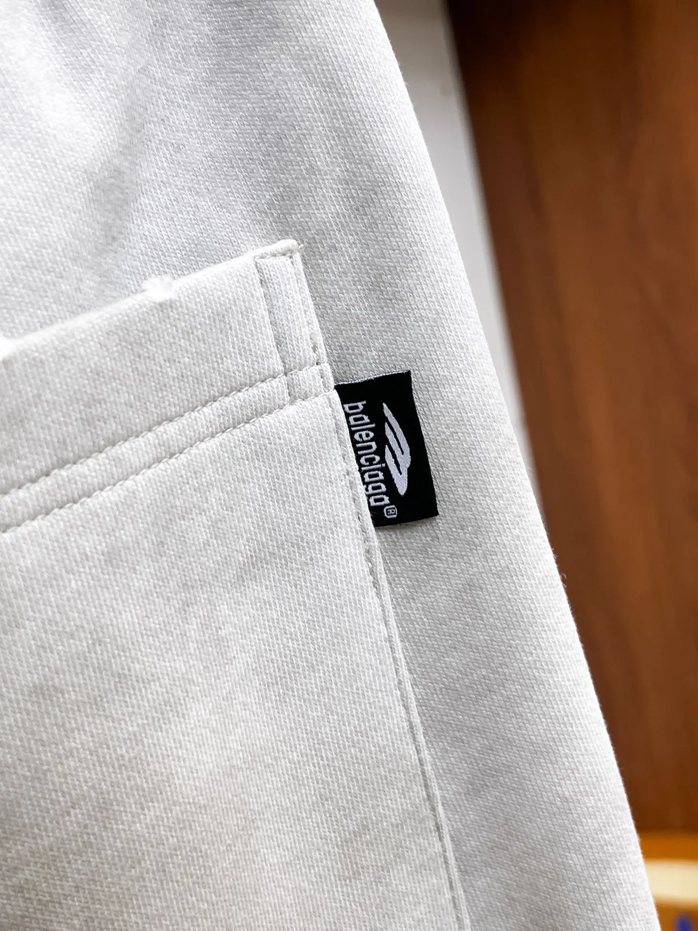 Logo-Embroidered Wide-Leg Sweatpants D29014467 — view 10