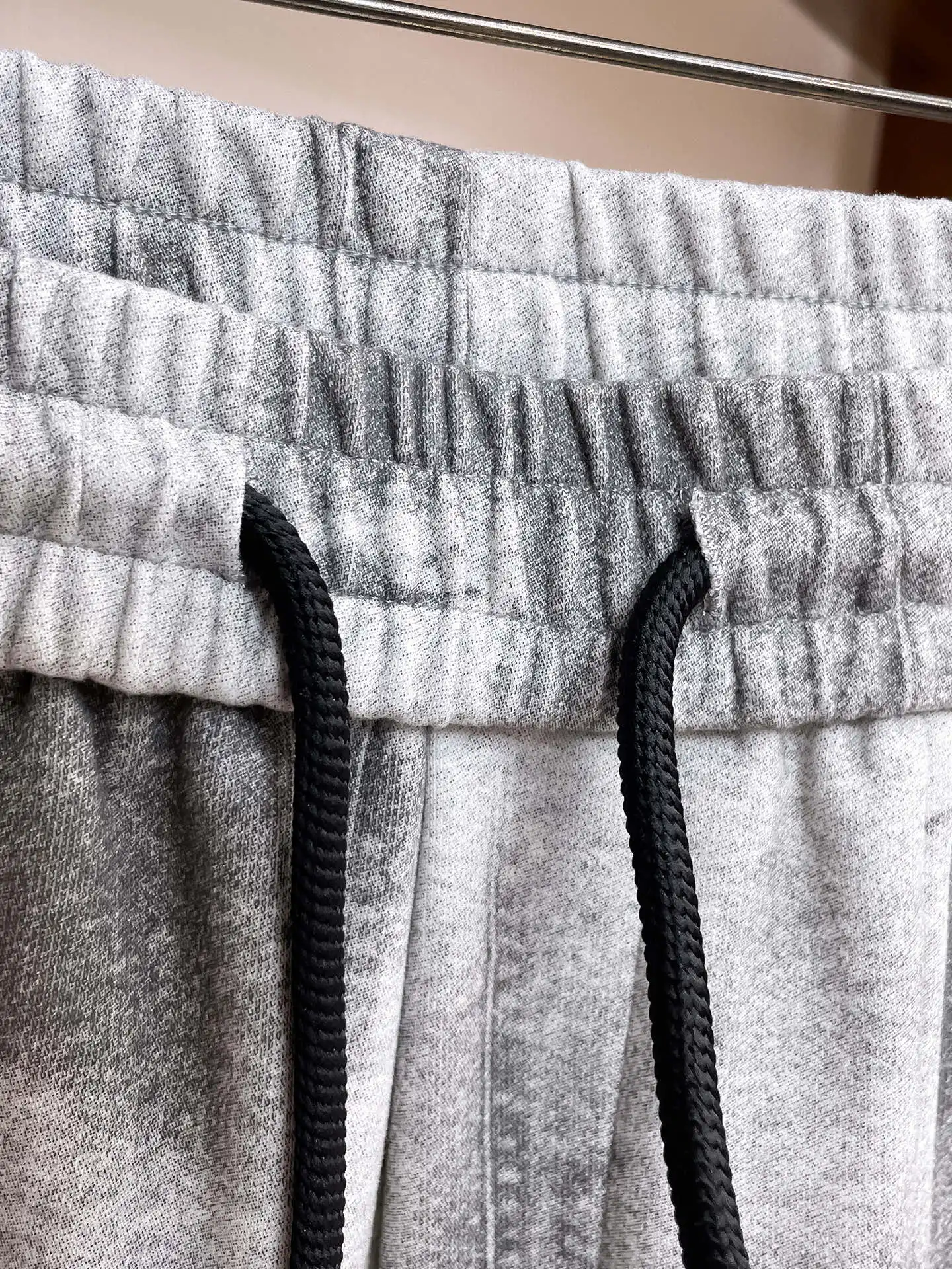 Logo-Patch Acid-Wash Sweatpants D29014485 — view 7