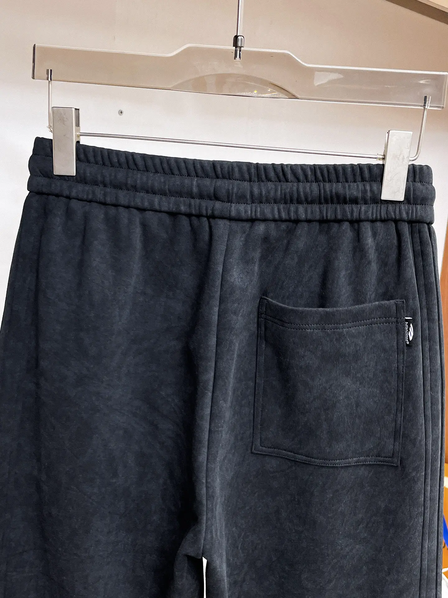 Logo-Patch Straight-Leg Sweatpants D29014648 — view 8