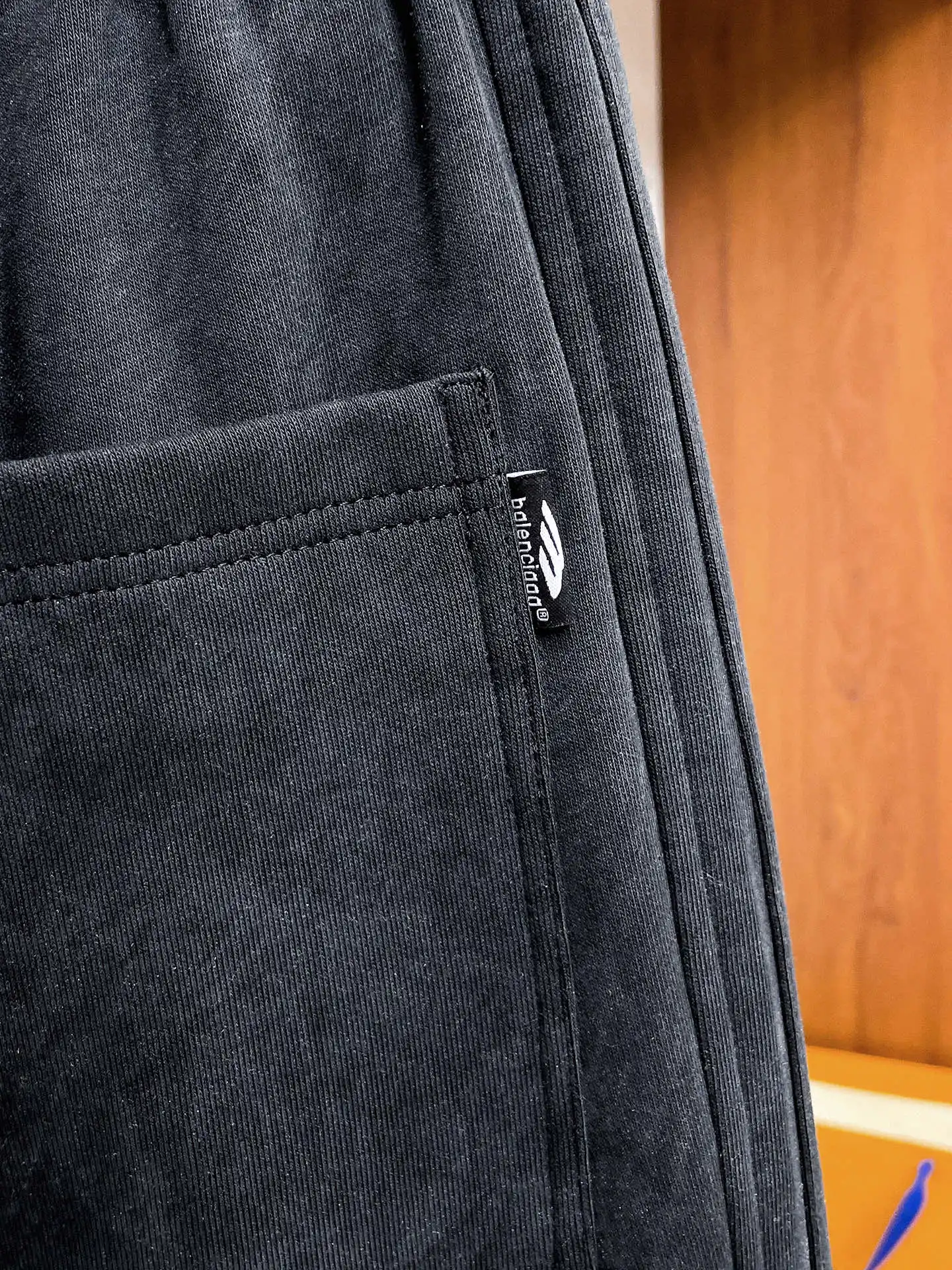 Logo-Patch Straight-Leg Sweatpants D29014648 — view 9