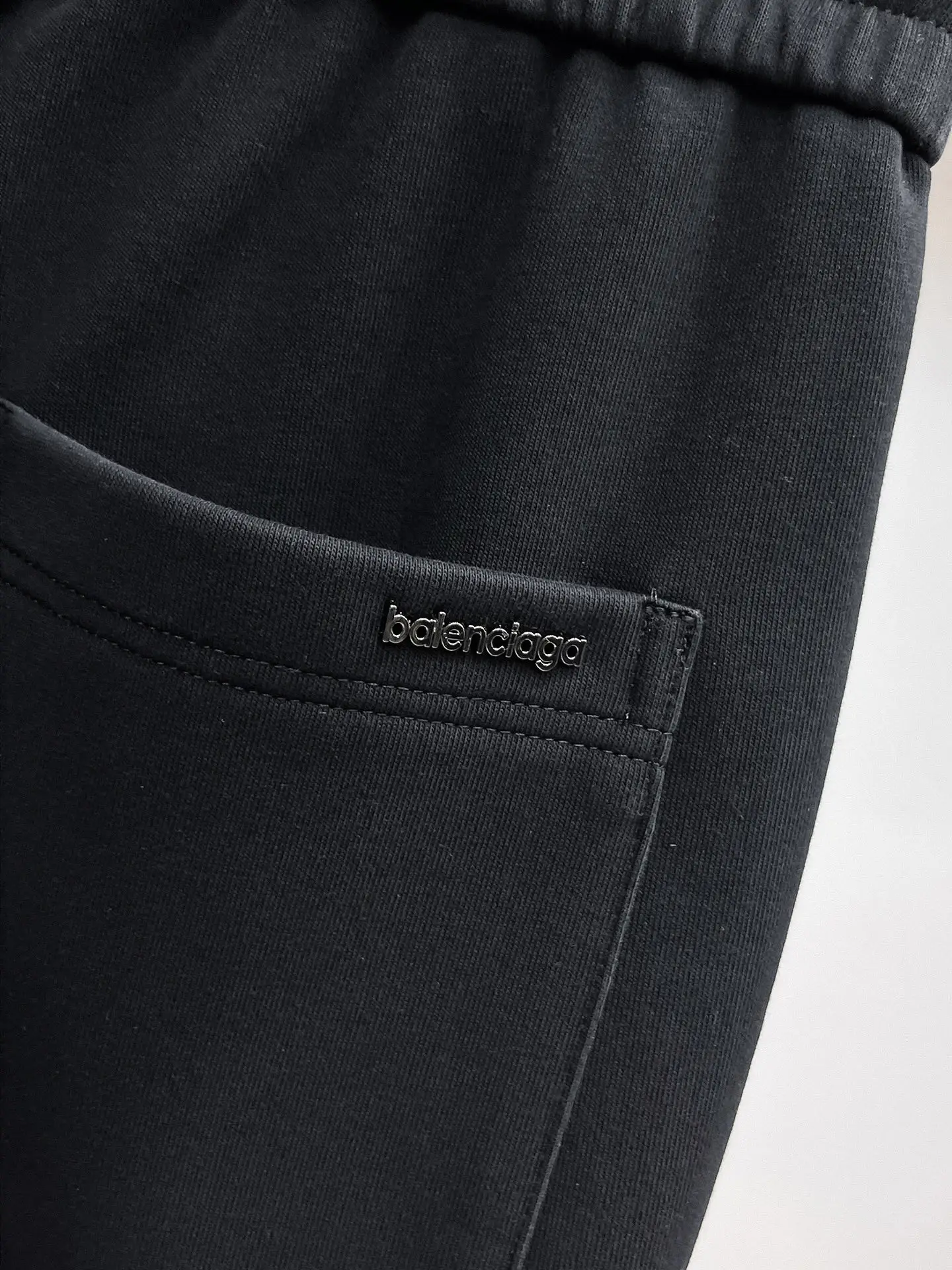 Logo-Print Cotton-Blend Sweatpants D29014614 — view 10