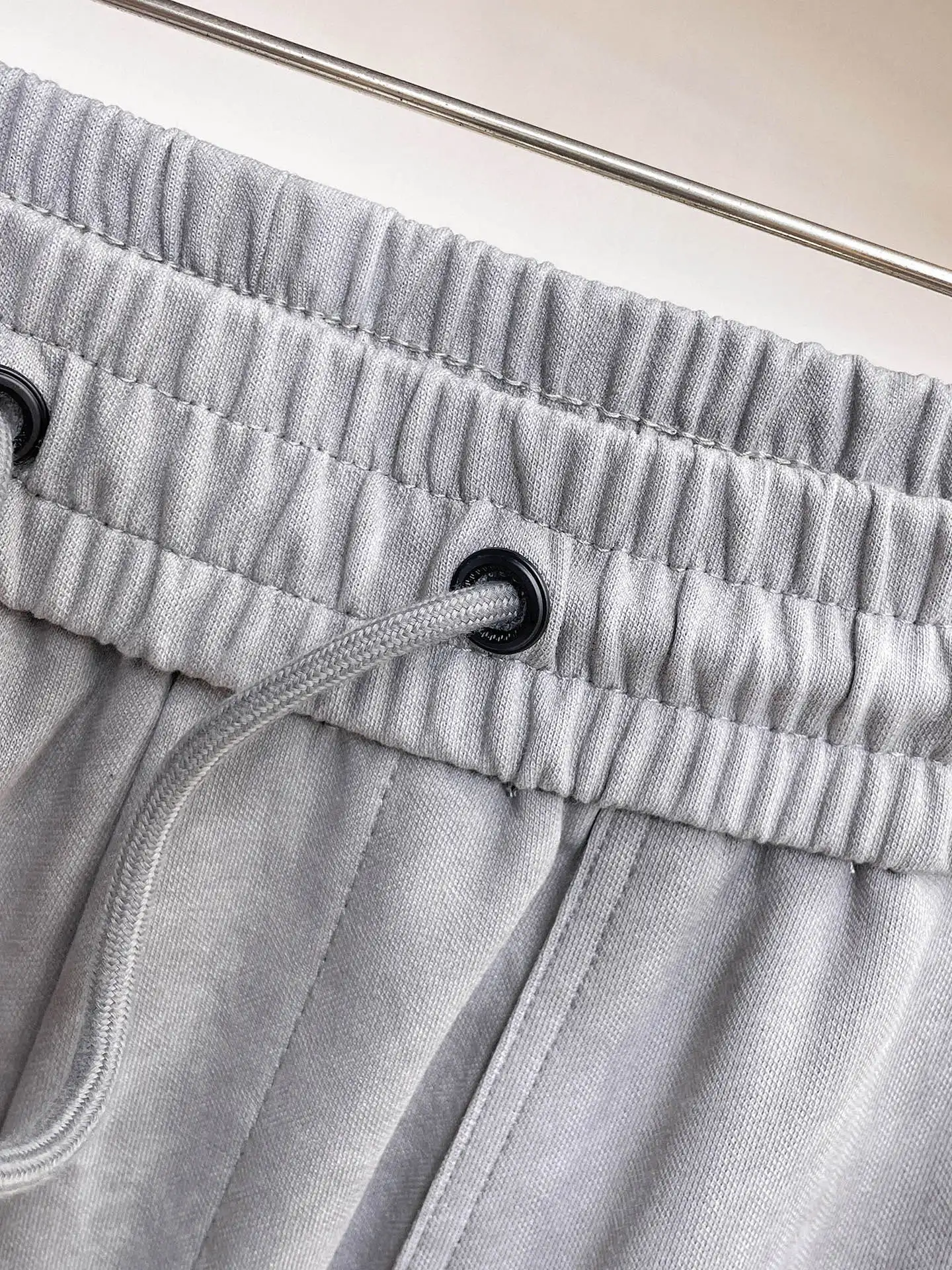 Logo-Patch Acid-Wash Cargo Sweatpants D29014571 — view 6