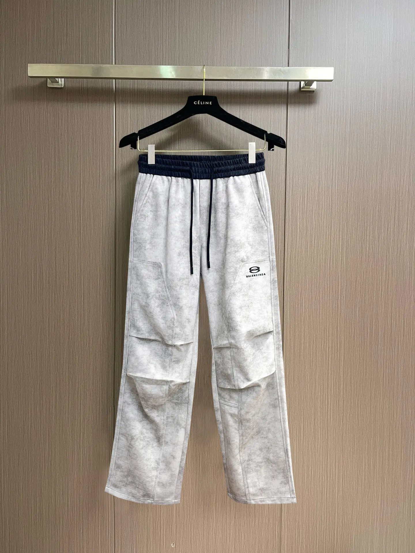 Logo-Embroidered Acid-Wash Sweatpants D29014582