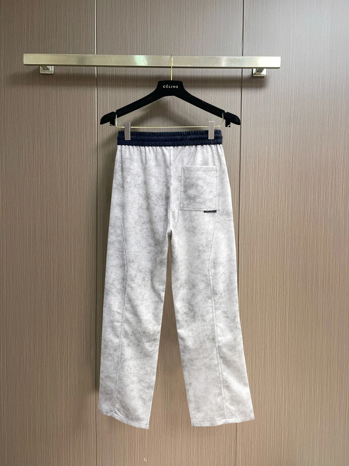 Logo-Embroidered Acid-Wash Sweatpants D29014582 — view 2