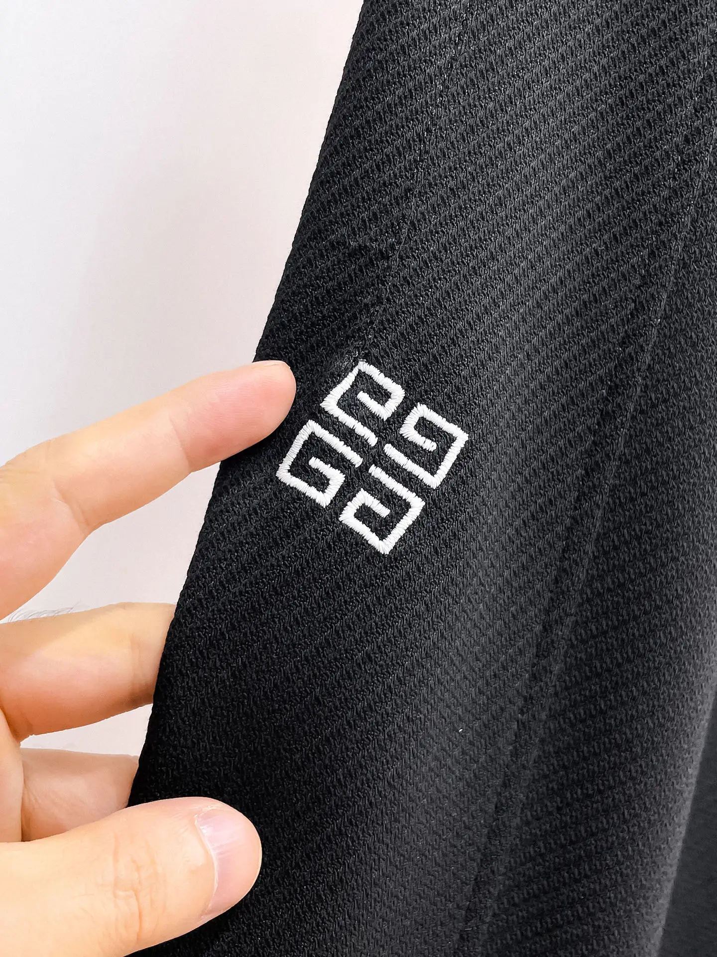 Logo-Embroidered Drawstring Sweatpants D29014528 — view 4