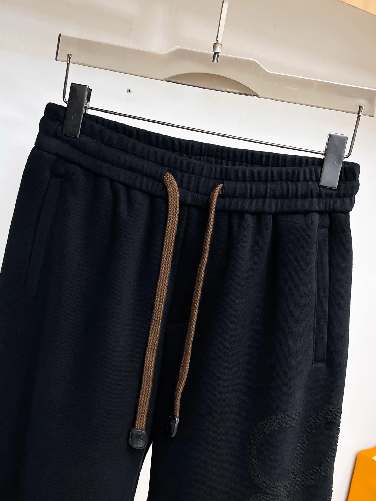 Anagram Embroidered Cotton-Blend Sweatpants D29014468 — view 3