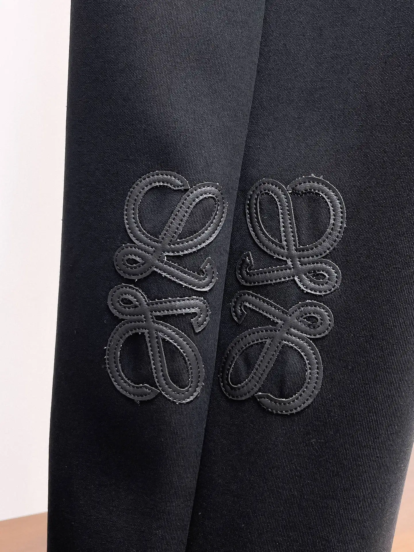 Anagram Logo Embroidered Sweatpants D29014471 — view 7