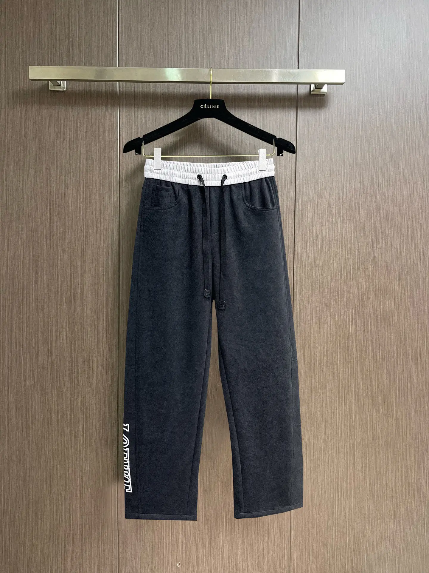 Logo-Print Contrast Waistband Sweatpants D29014603