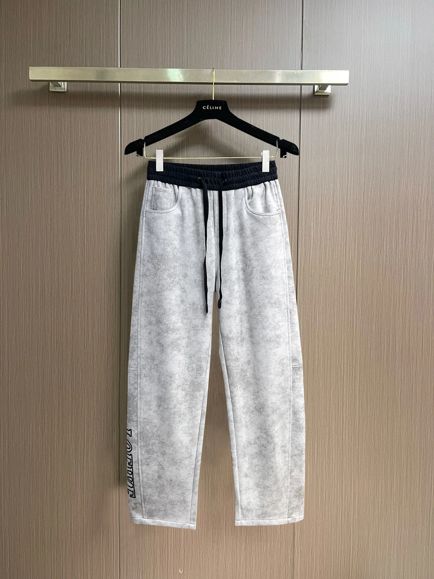 Logo-Print Acid-Wash Sweatpants D29014602
