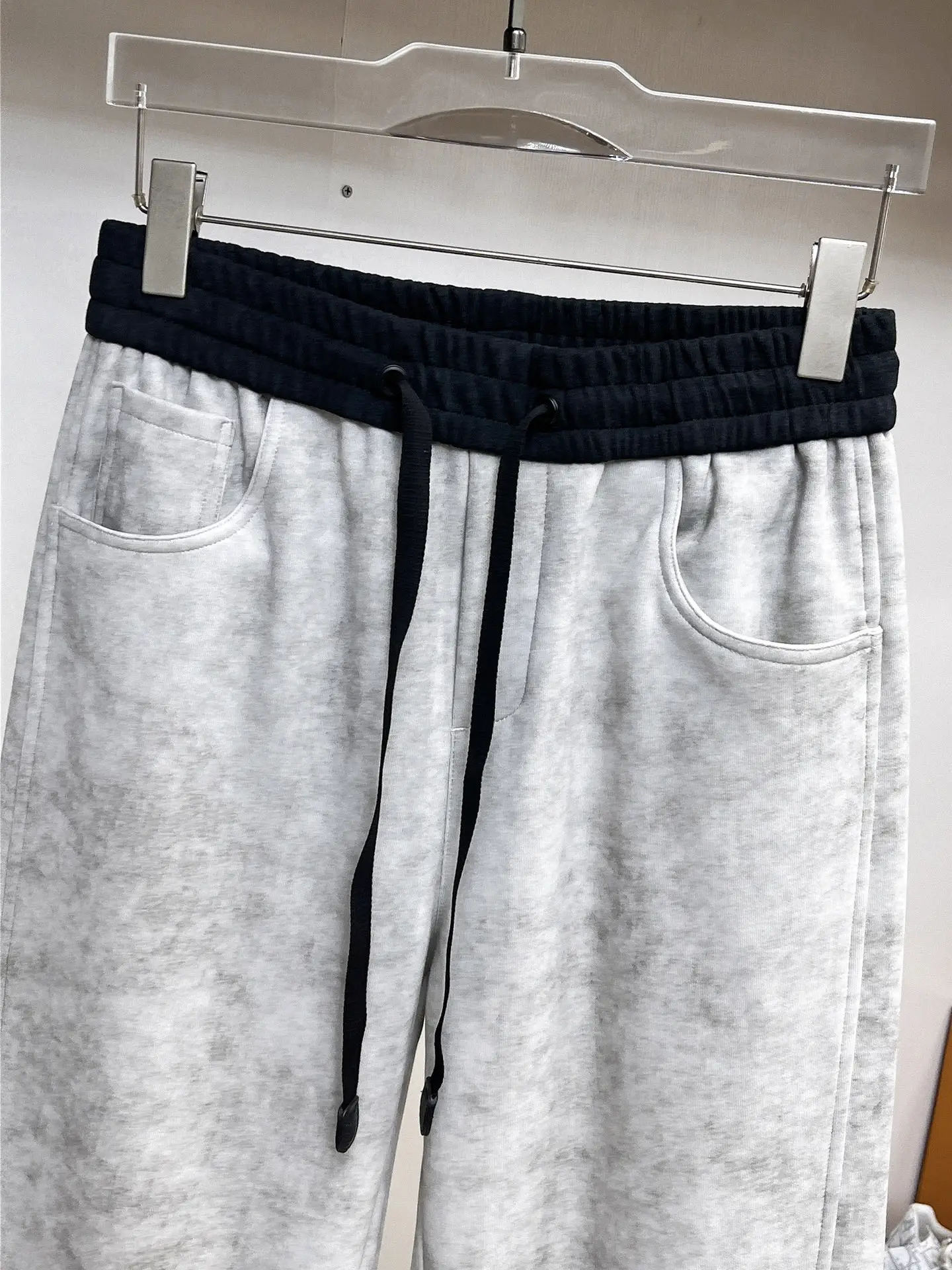 Logo-Print Acid-Wash Sweatpants D29014602 — view 3