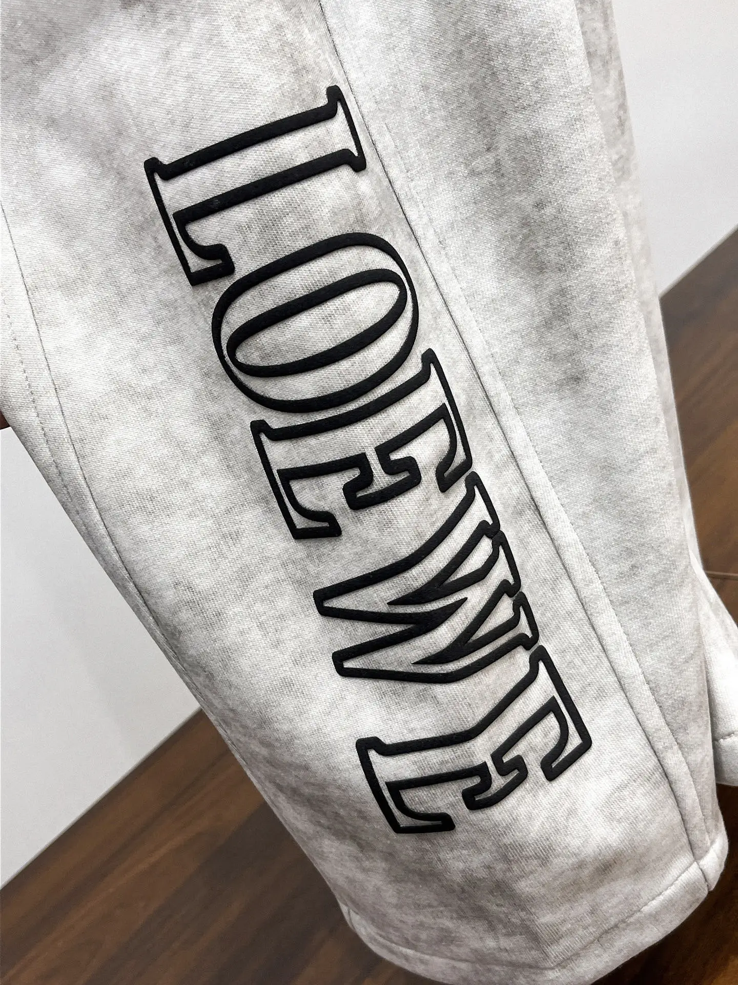 Logo-Print Acid-Wash Sweatpants D29014602 — view 4