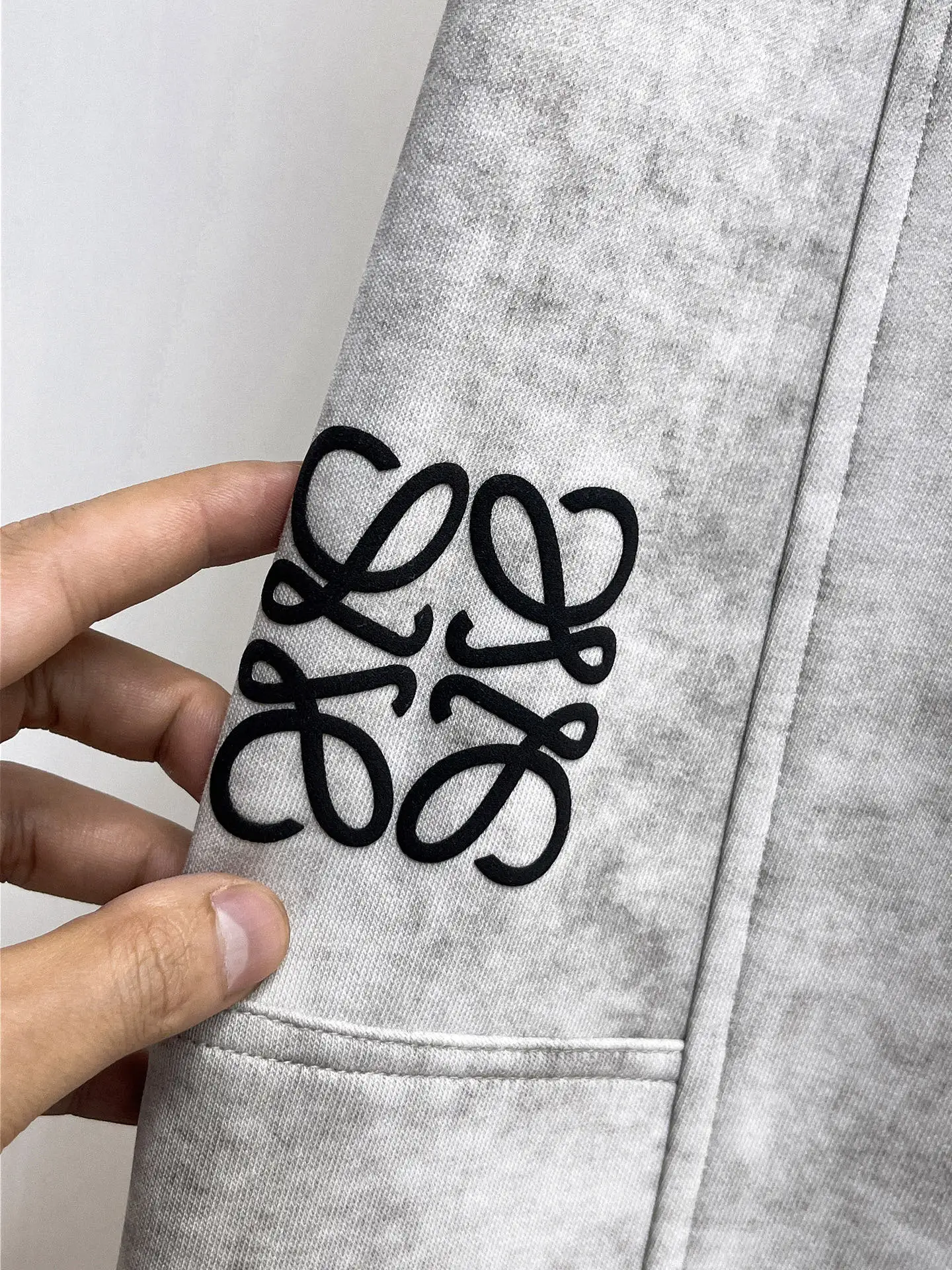 Logo-Print Acid-Wash Sweatpants D29014602 — view 6