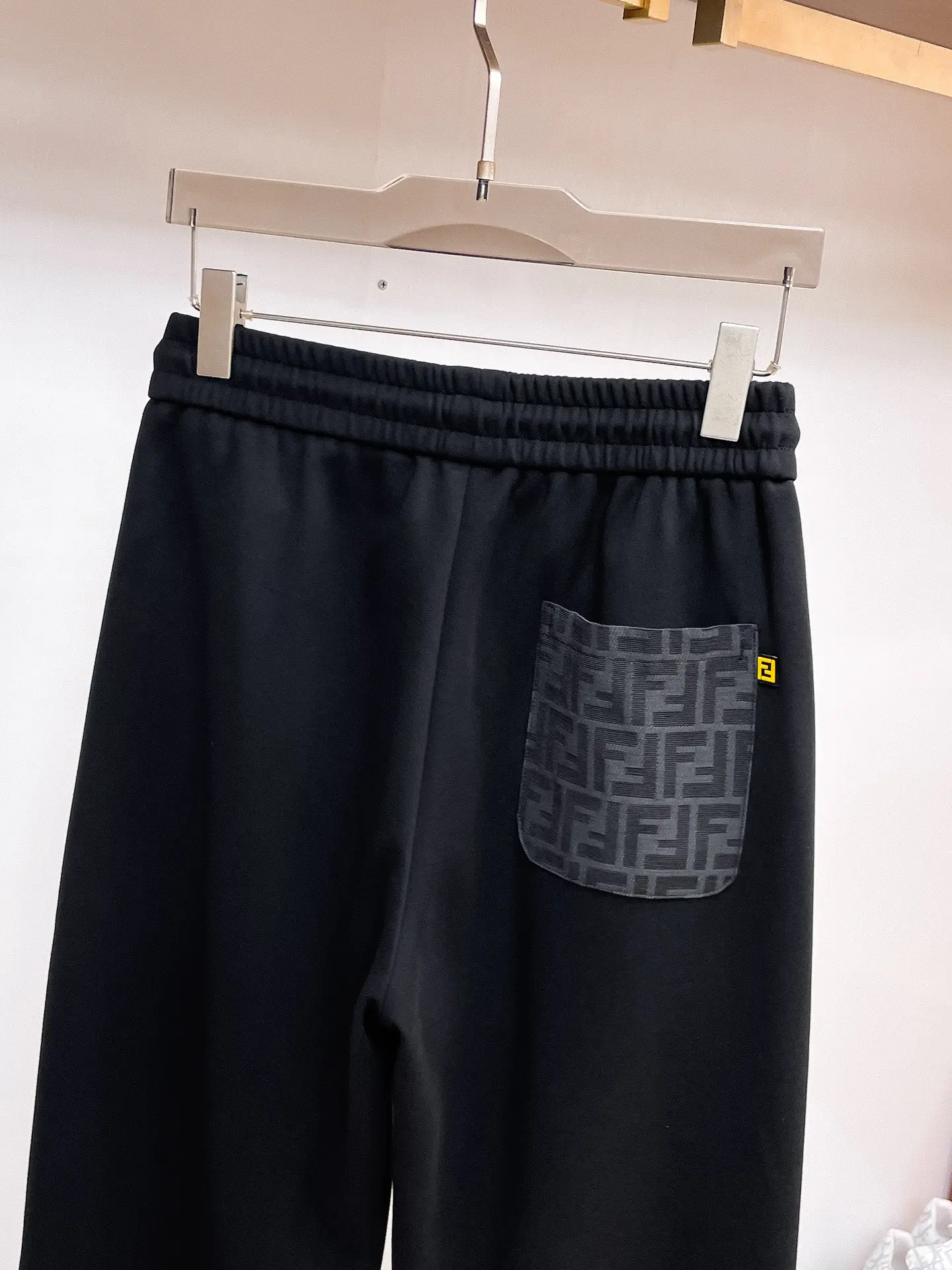 Logo-Embroidered Straight-Leg Sweatpants D29014476 — view 9