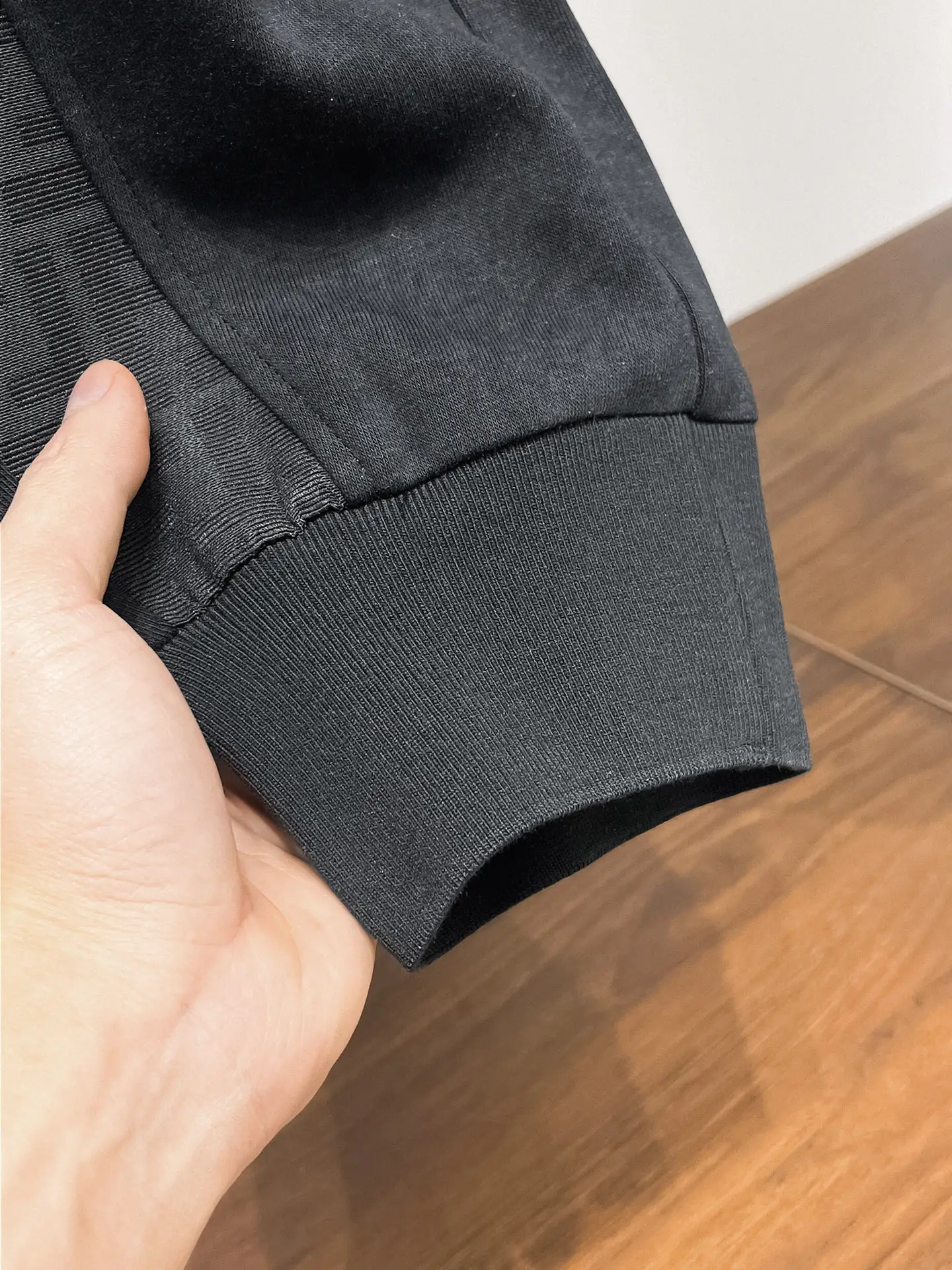 Logo-Panelled Tapered Sweatpants D29014618 — view 12