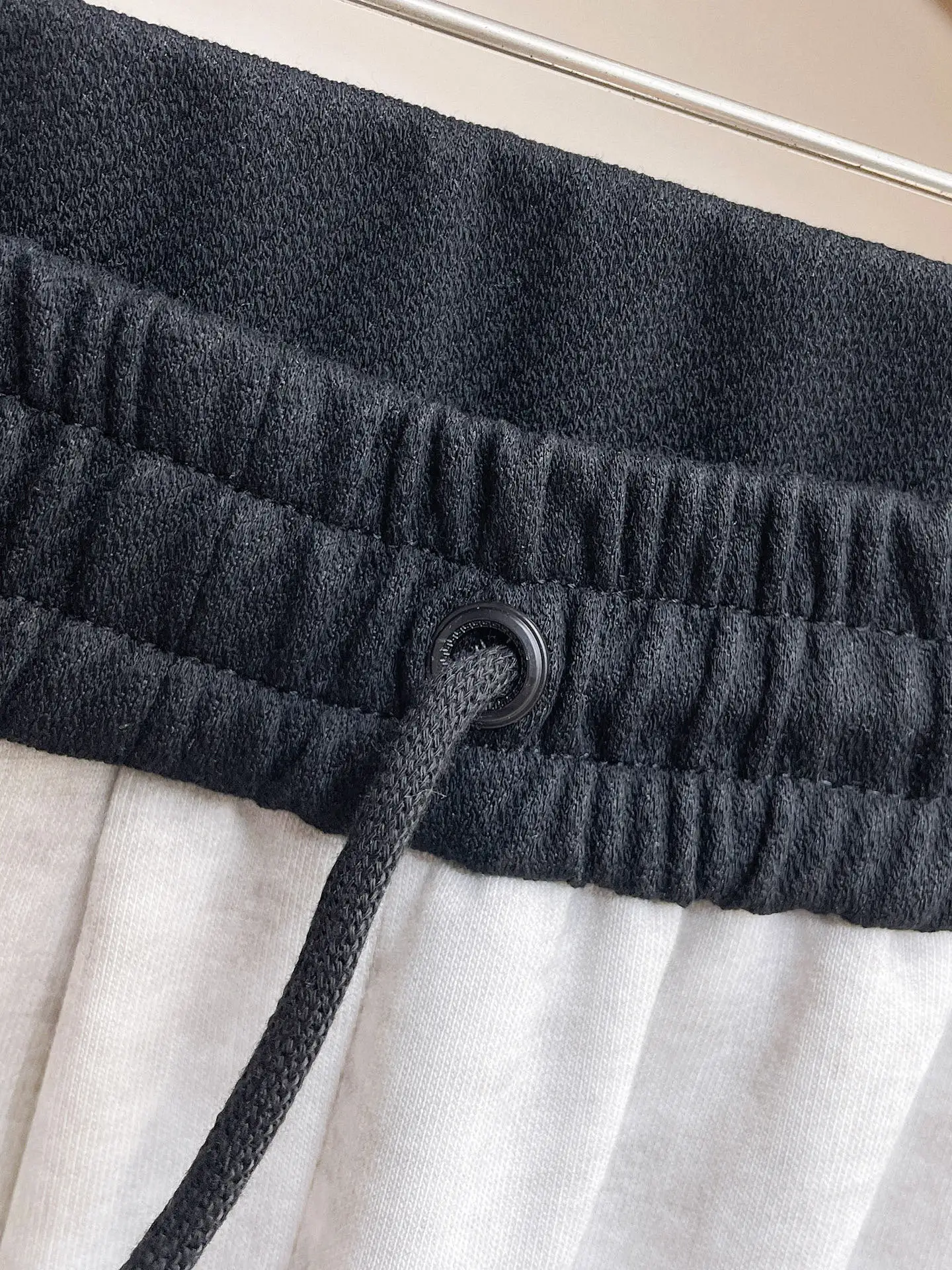 Logo-Patch Tapered Sweatpants D29014600 — view 7