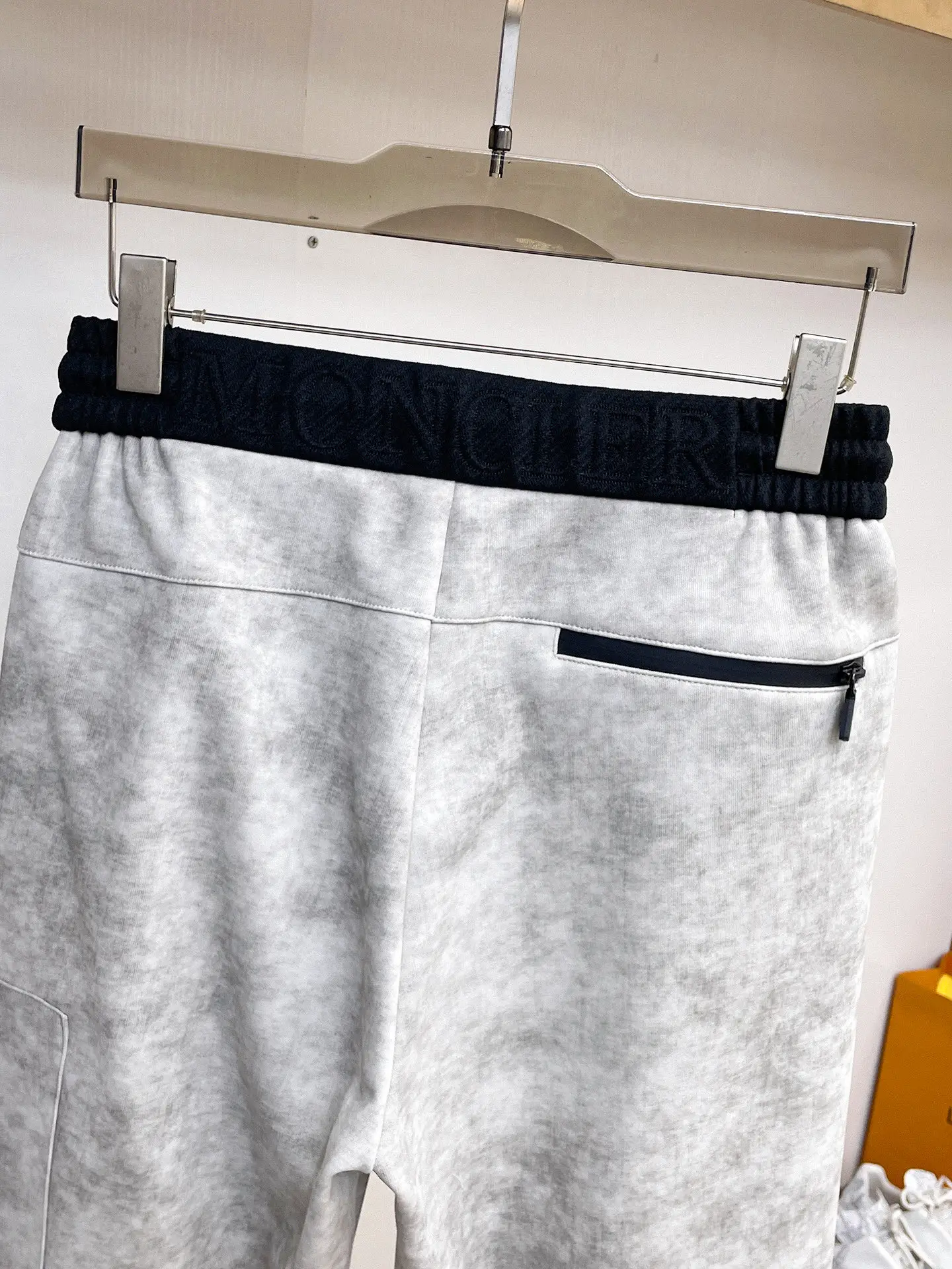 Logo-Patch Tapered Sweatpants D29014600 — view 9