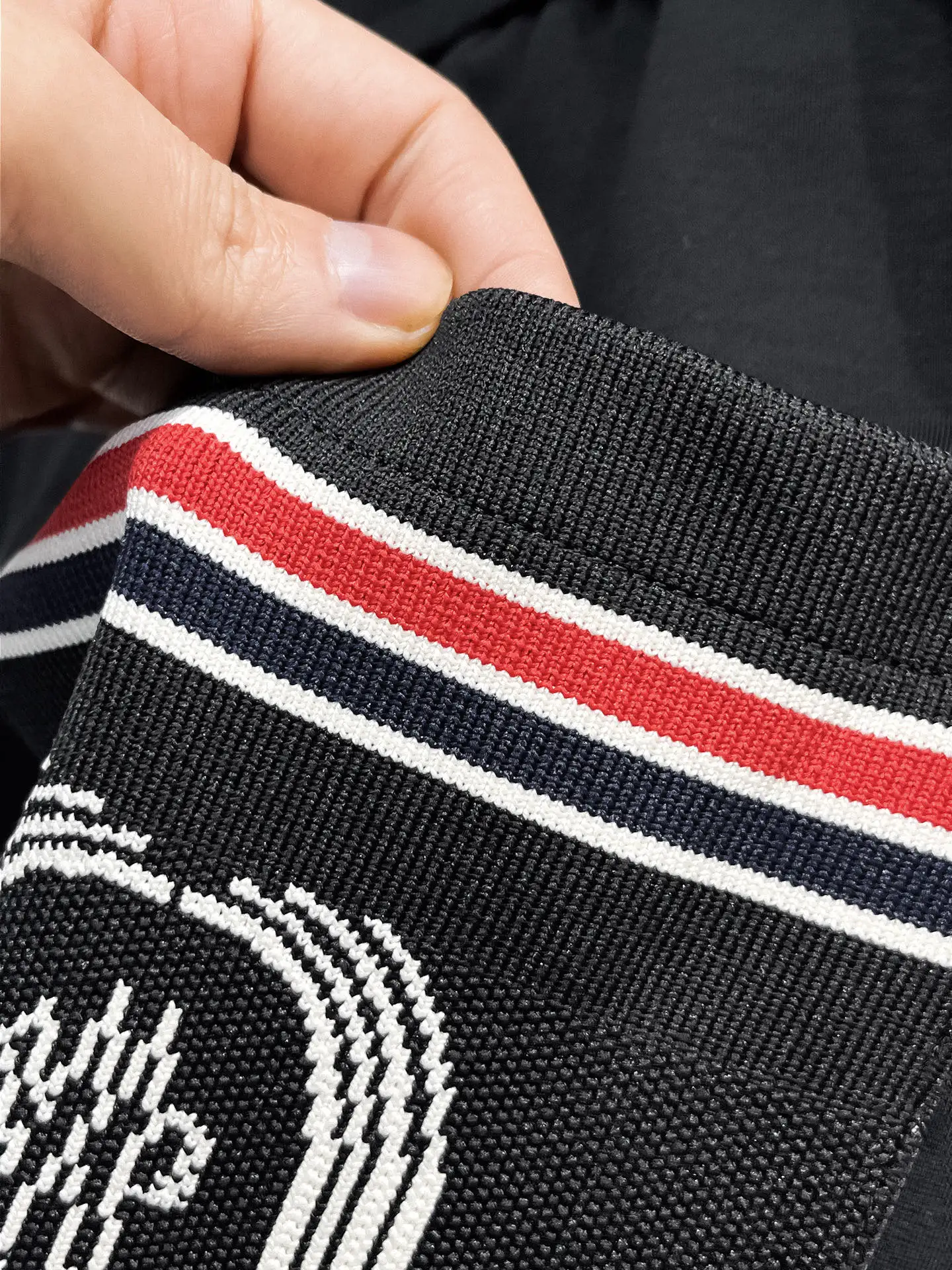 Logo-Detailed Tapered Sweatpants D29014613 — view 12