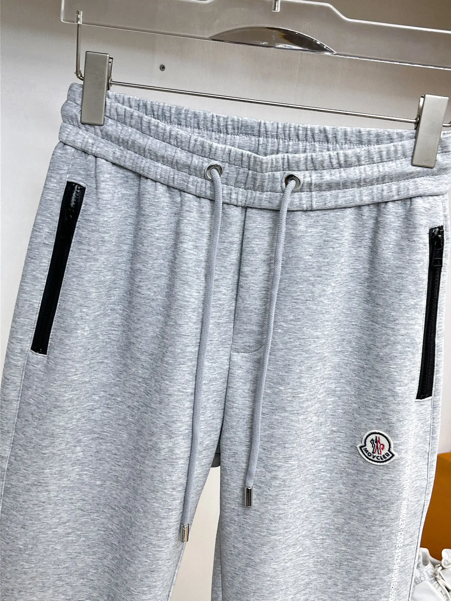 Logo-Patch Cotton-Blend Sweatpants D29014626 — view 3