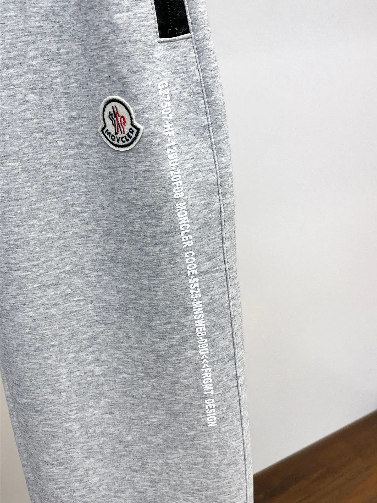 Logo-Patch Cotton-Blend Sweatpants D29014626 — view 4