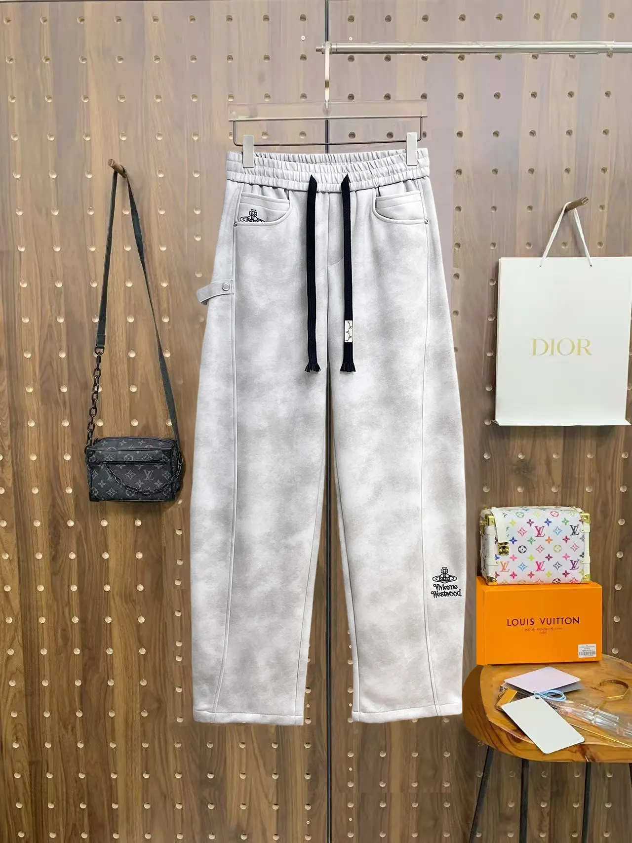 Logo-Embroidered Wide-Leg Sweatpants D29014640
